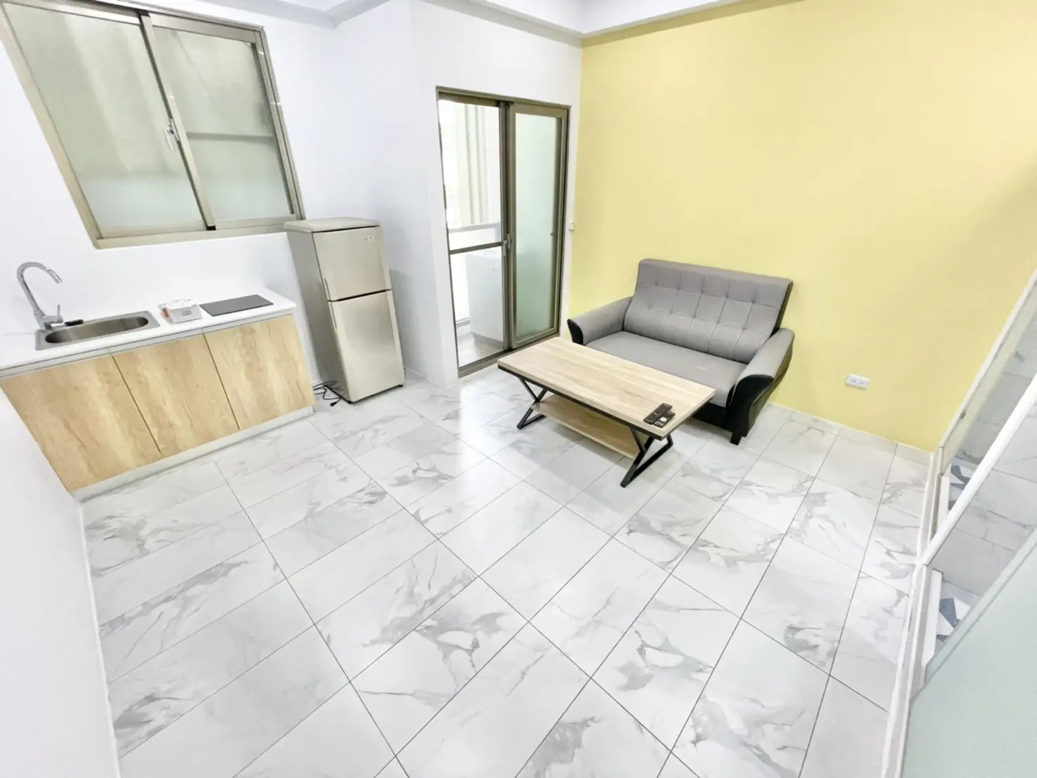 S 41305846 0
