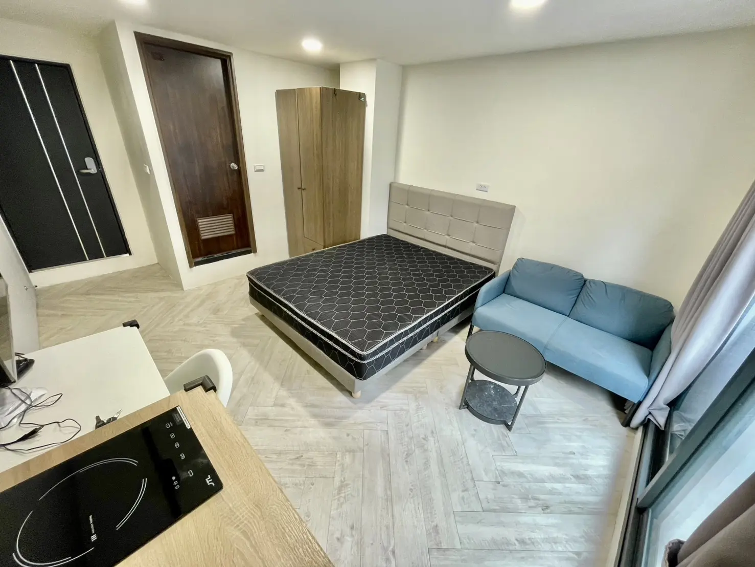 S 72999005 0