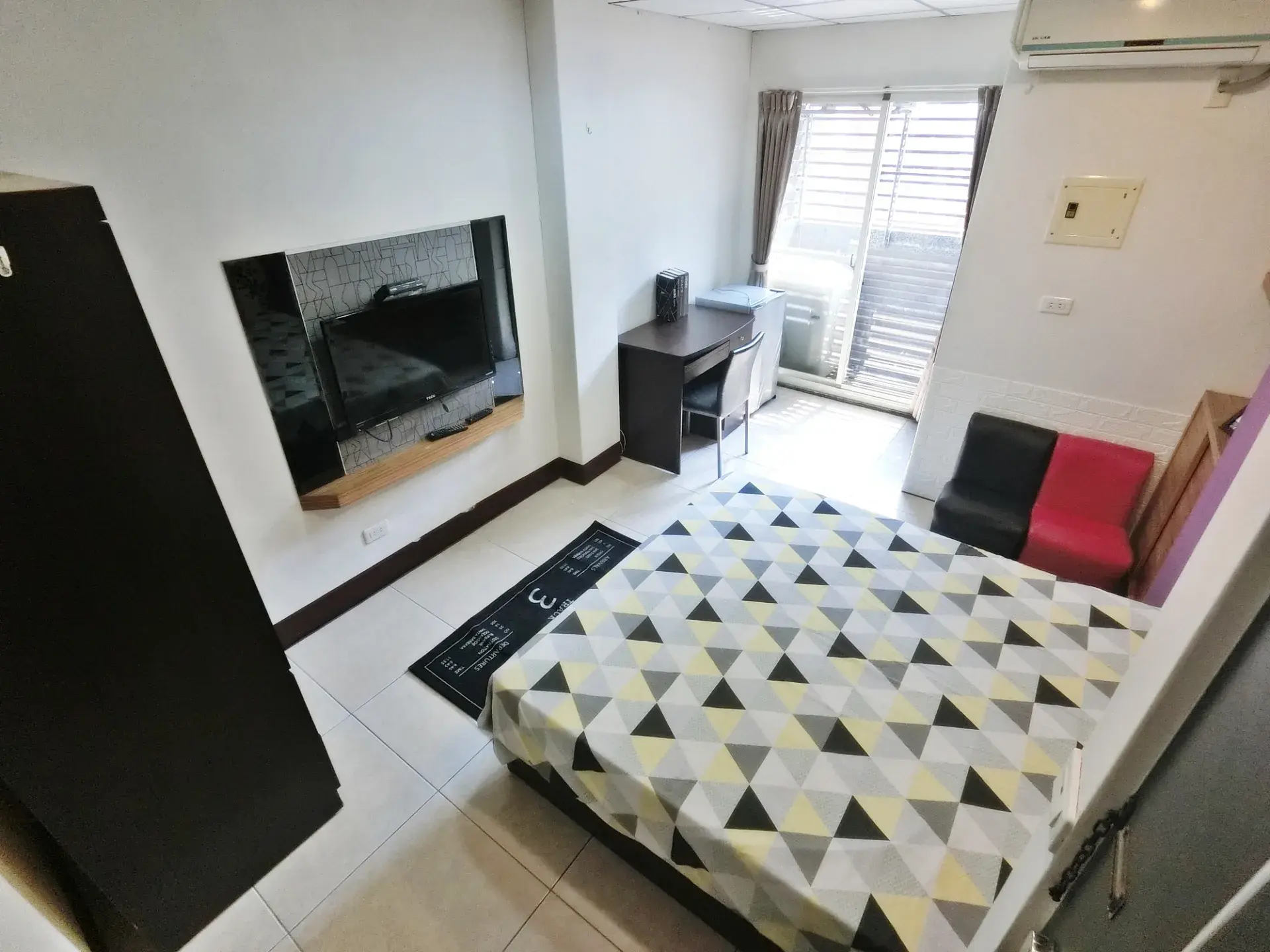 南區 五權南路746巷1*號(爬梯)