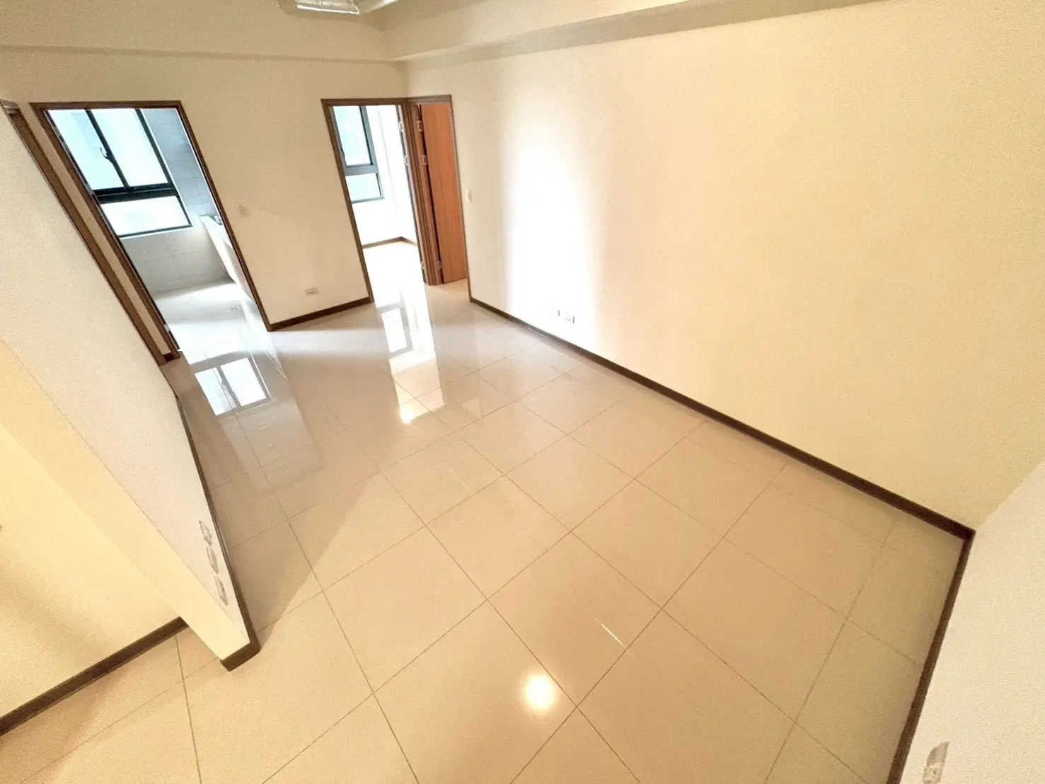 S 39059503 0