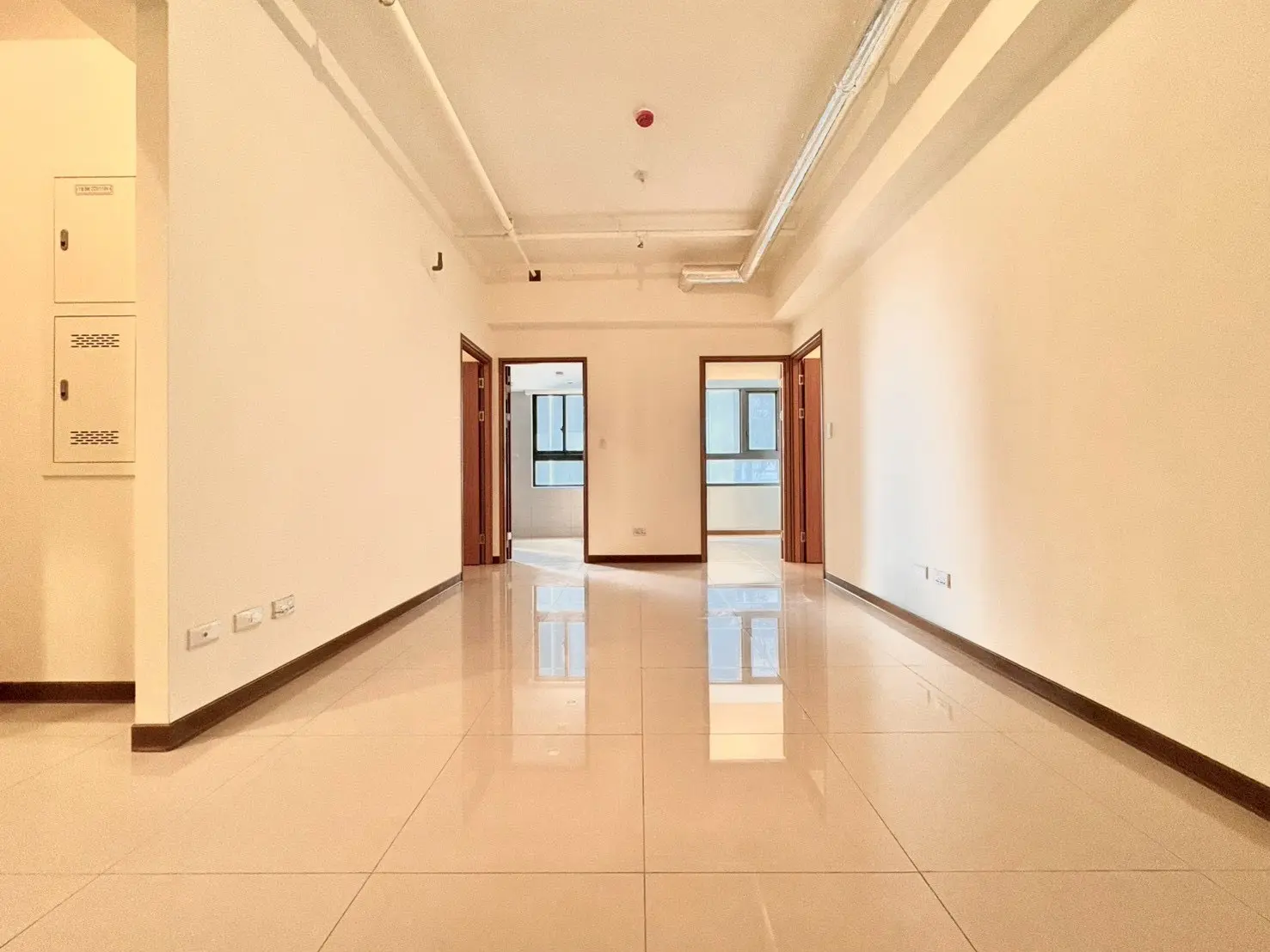 S 39059502 0
