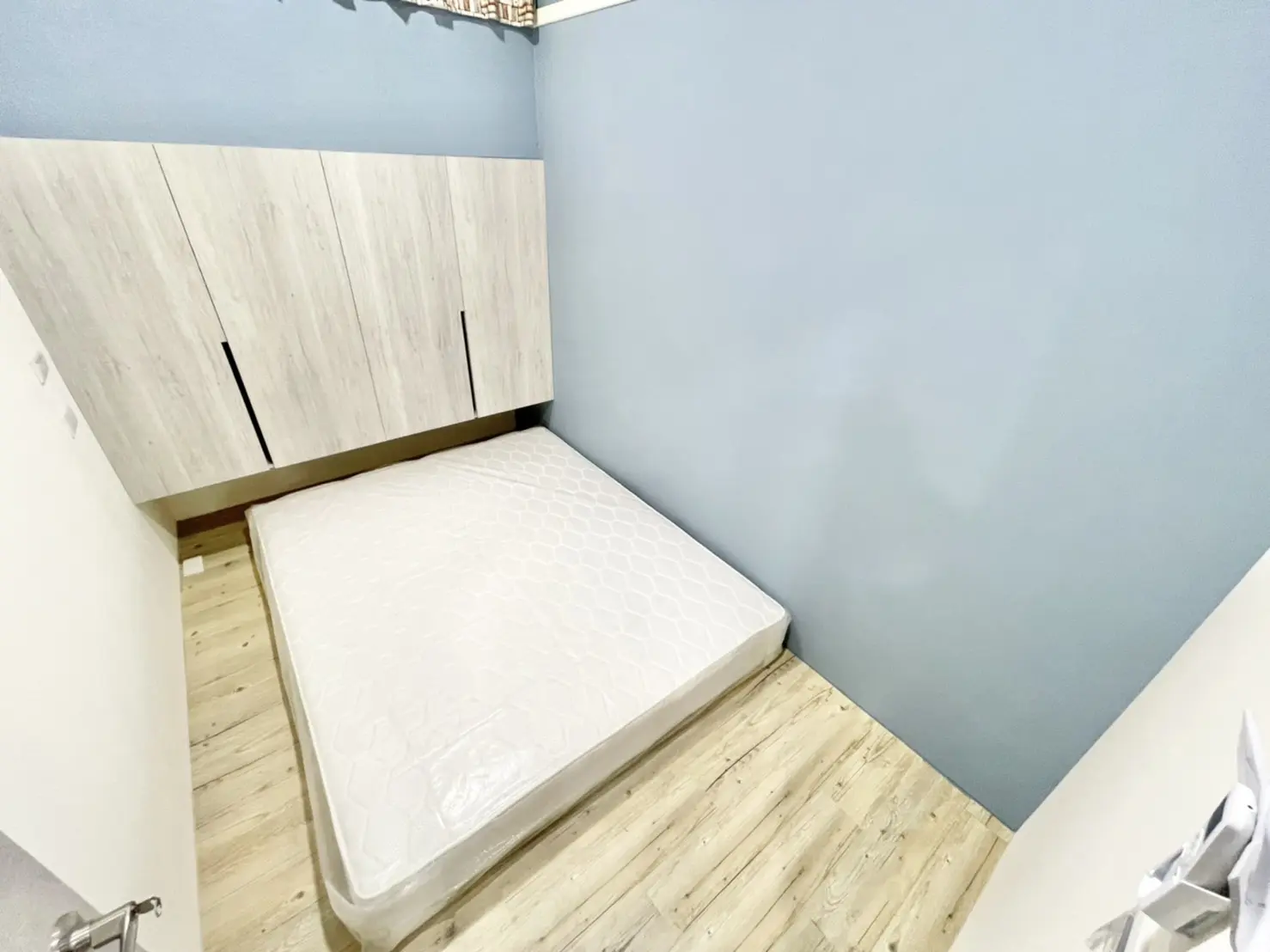 S 48325007 0