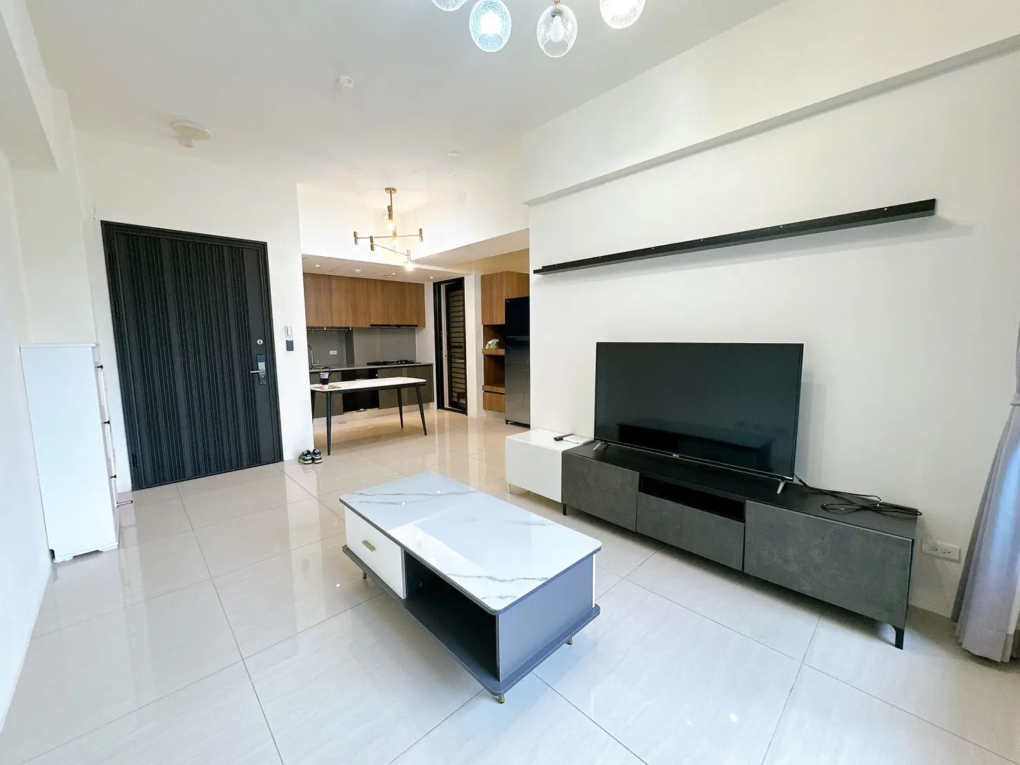 Line Album 2026310 260310 3 0