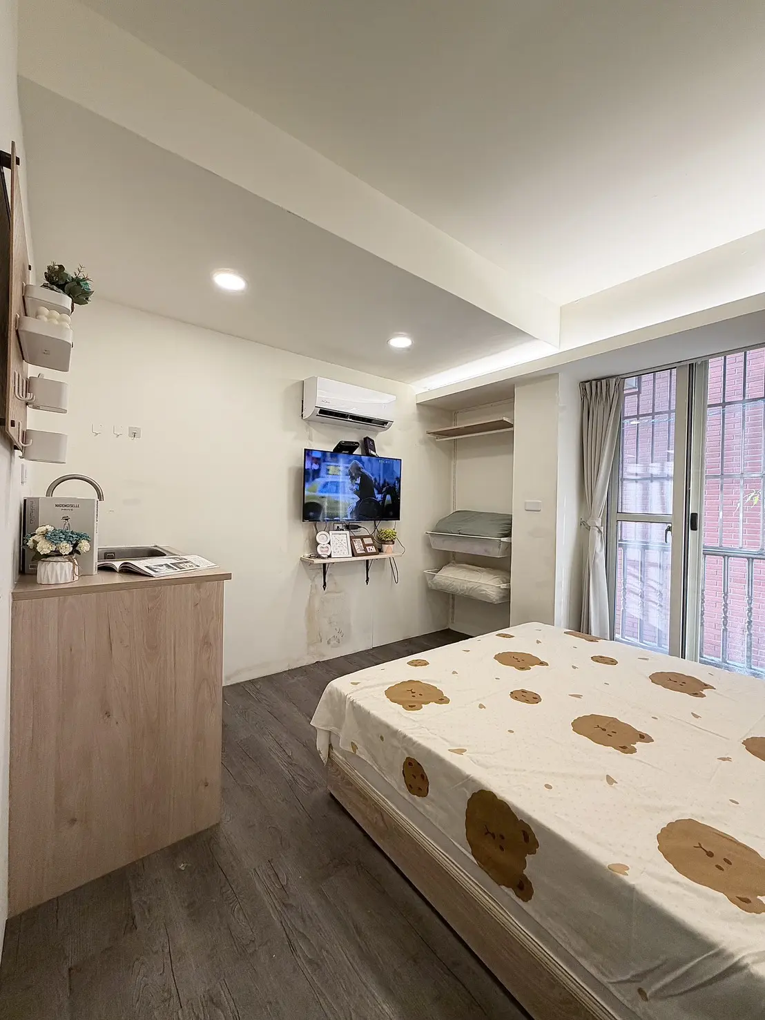 S 56614955 0
