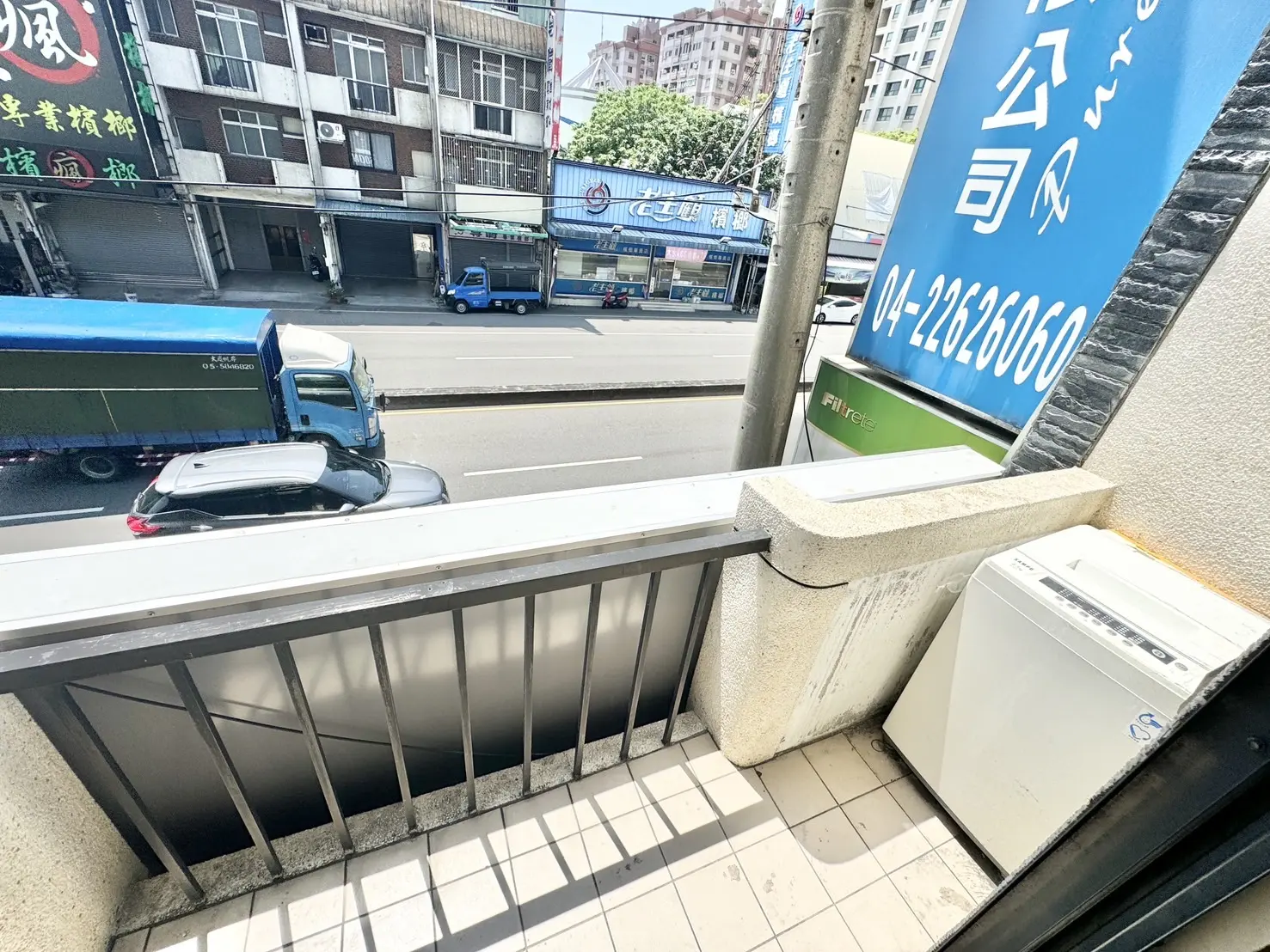 S 45556136 0