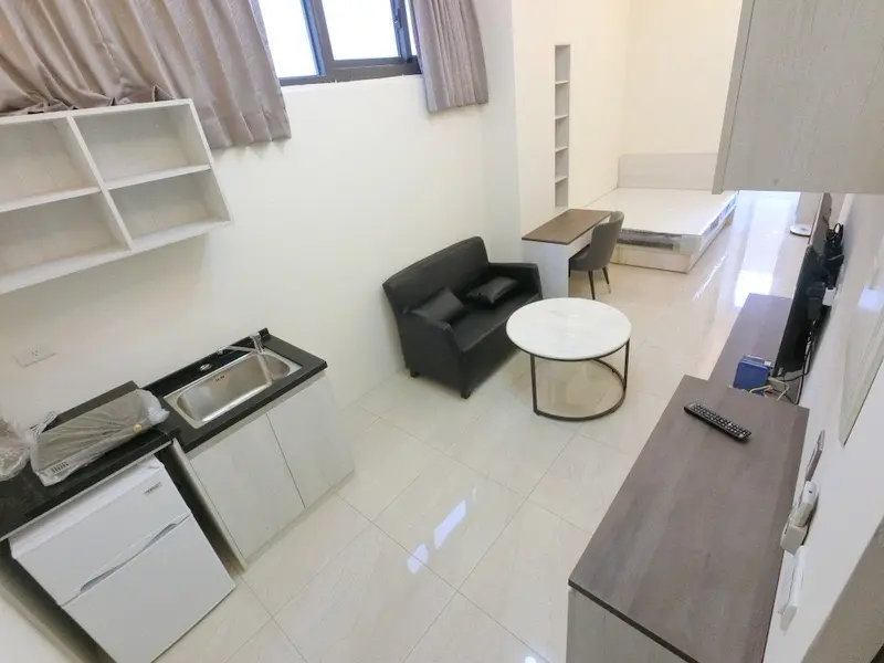 S 8503369 0