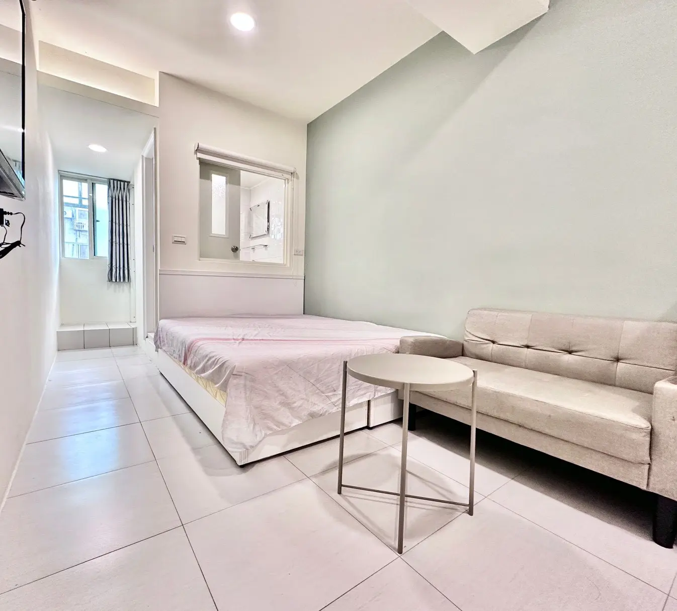 -西區 公館路1**號（電梯）