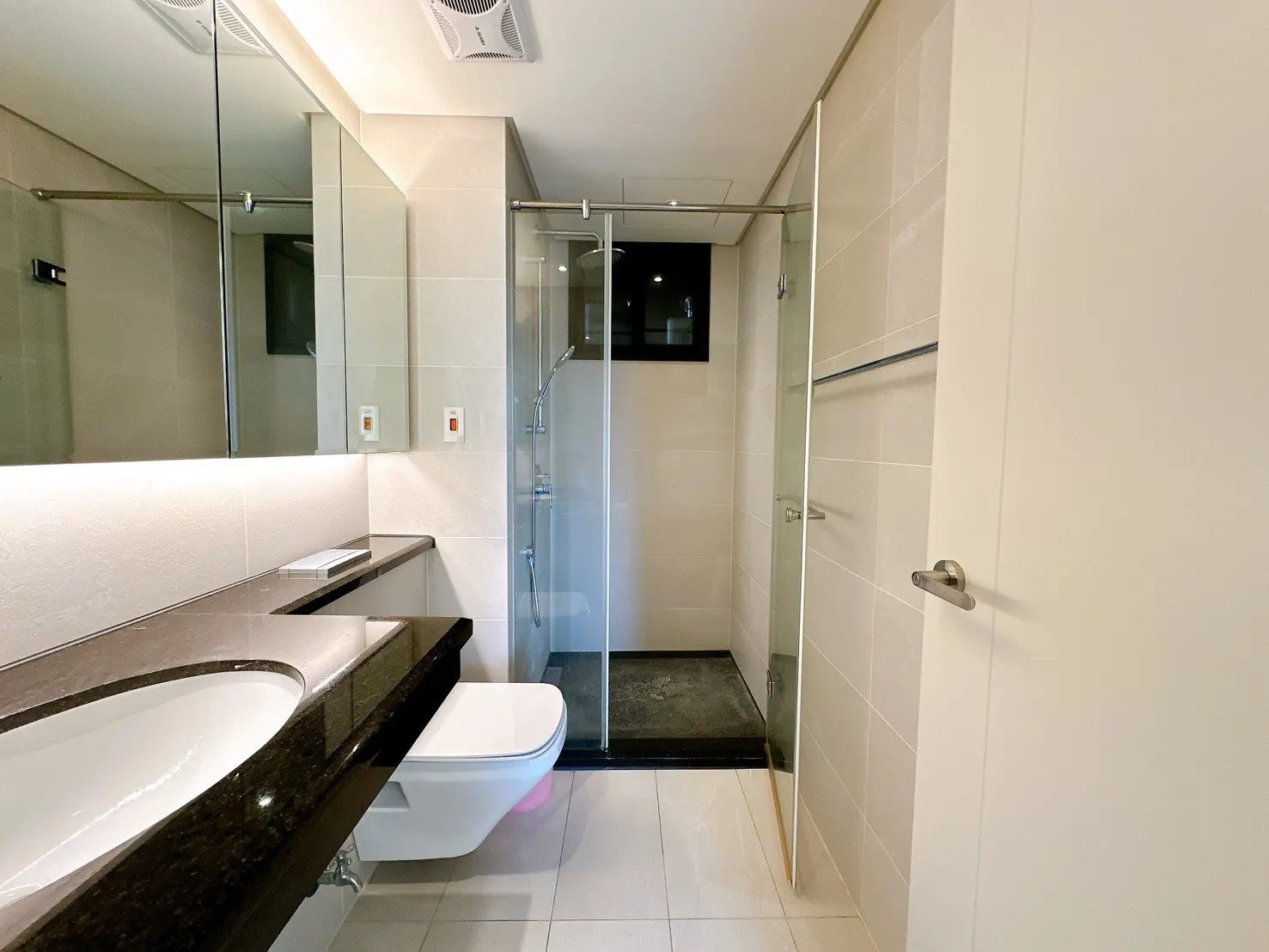 Line Album 202611 260101 9 0