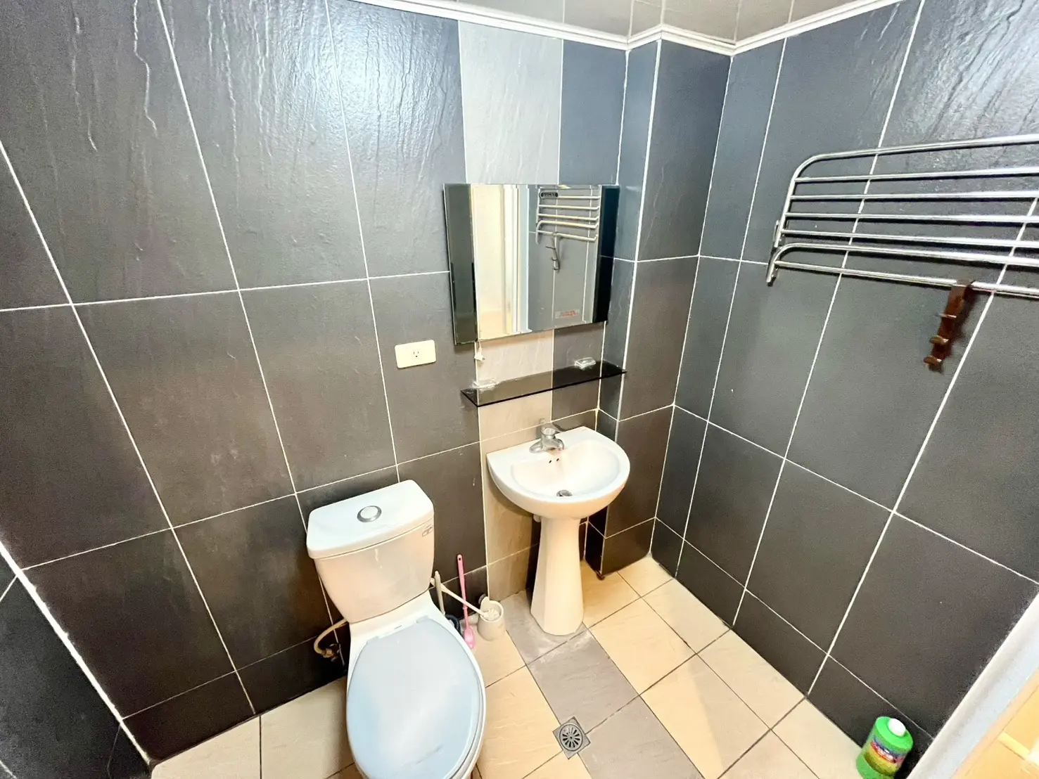 S 550879270 0