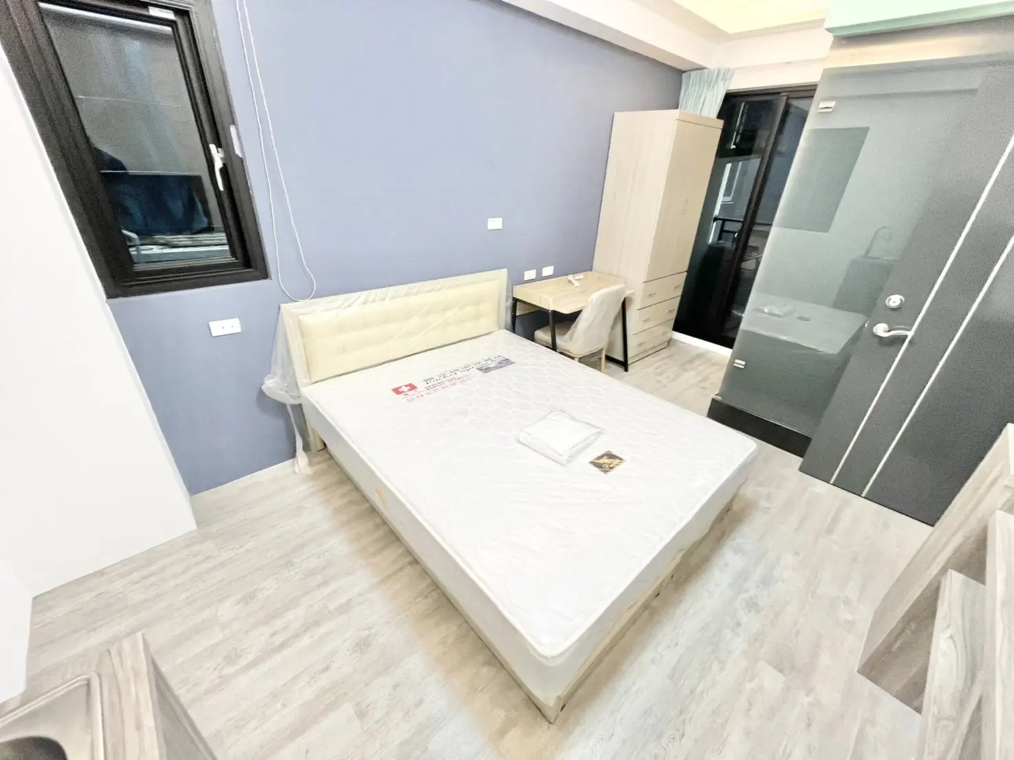 S 45572431 0