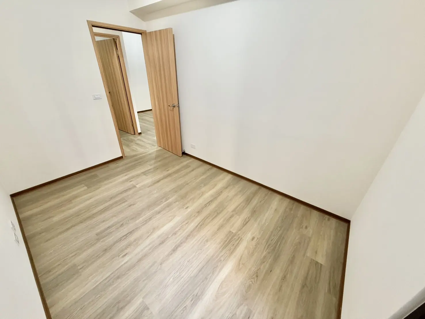 S 74407982 0