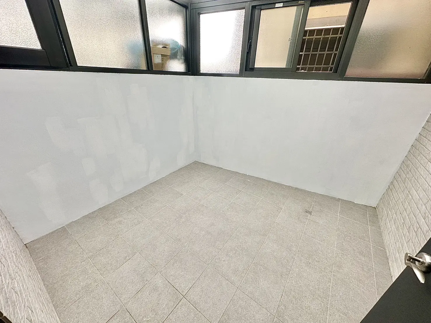 S 45400194 0
