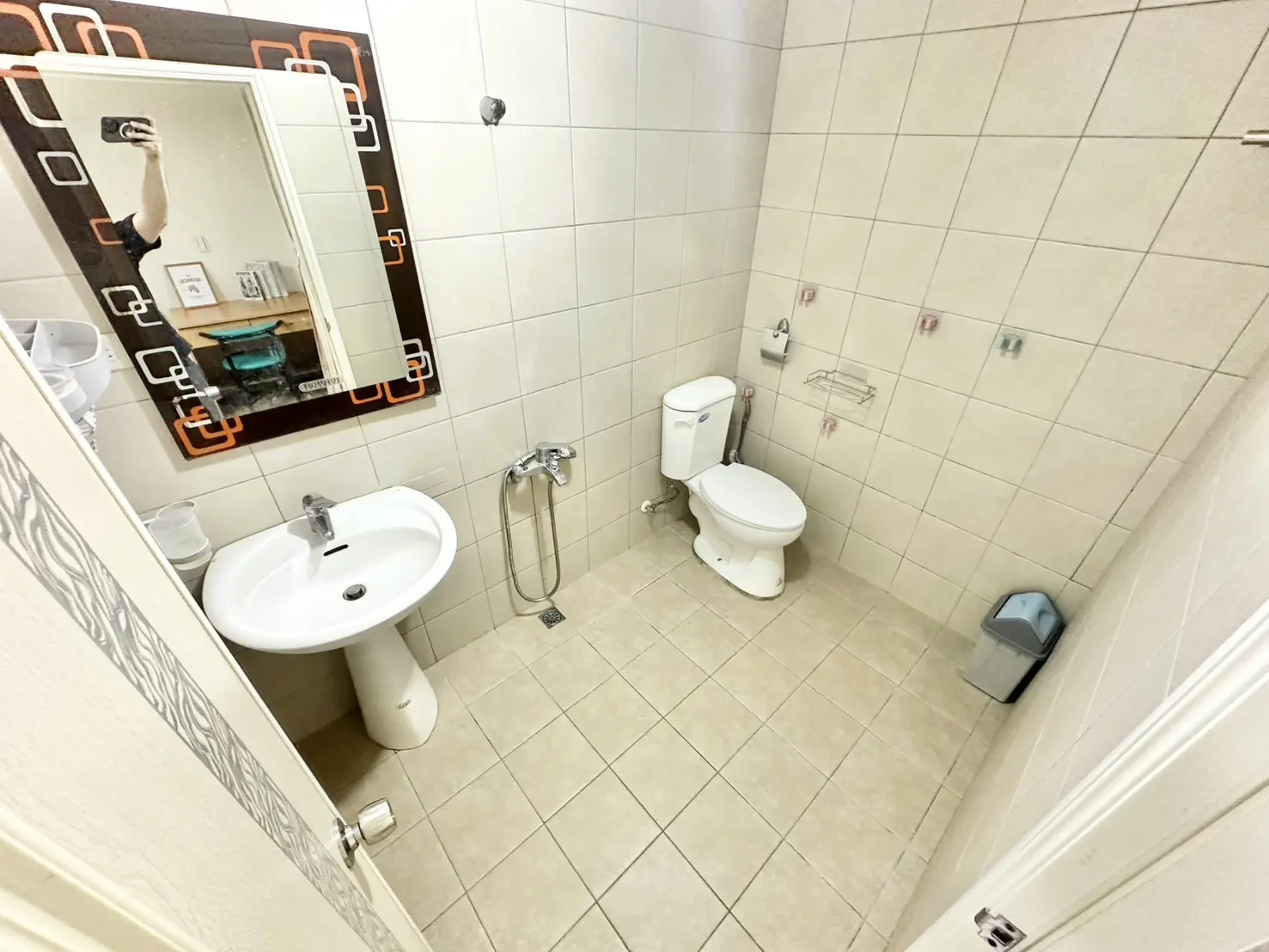 S 46358632 0
