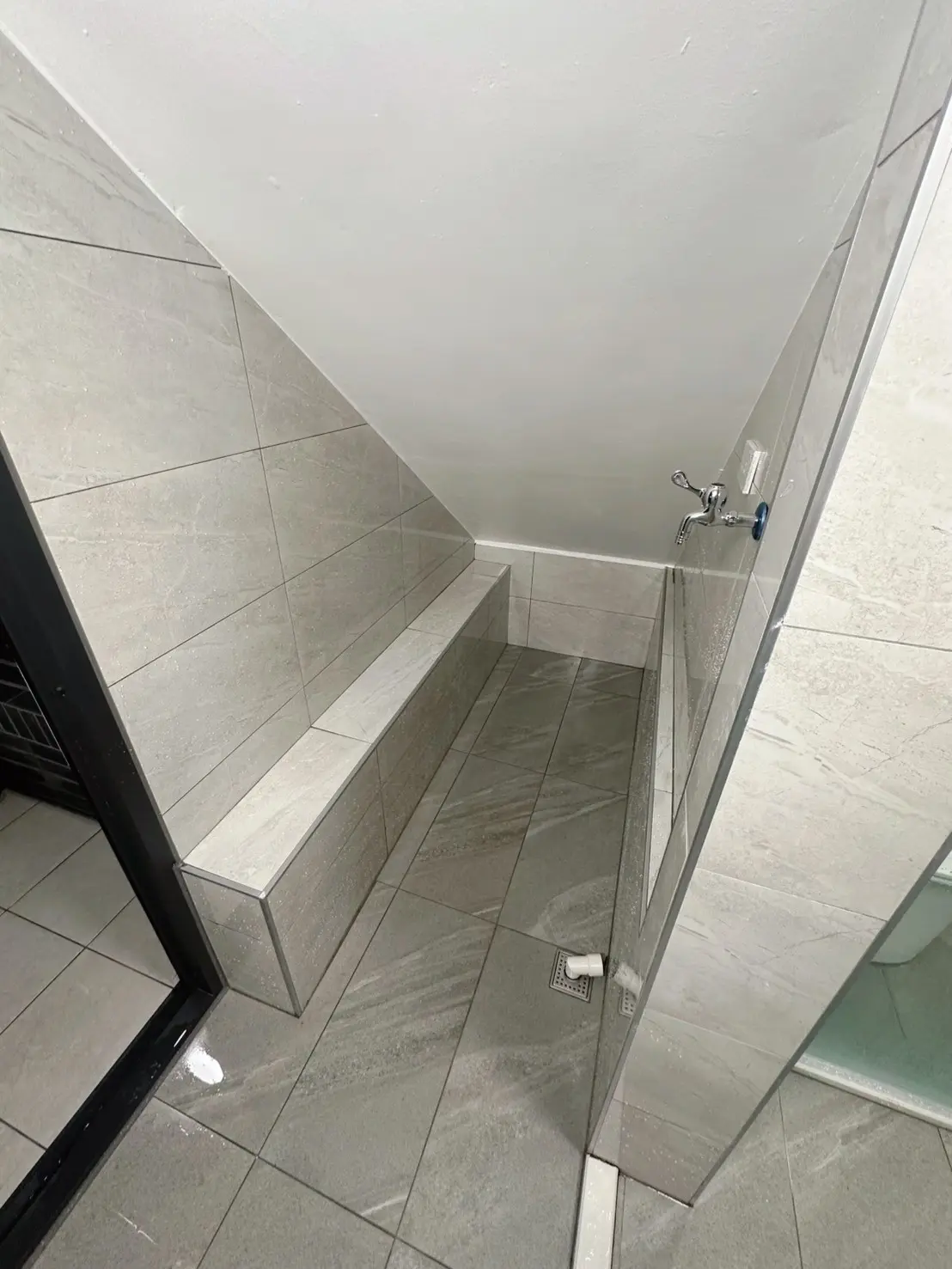 S 19234876 0