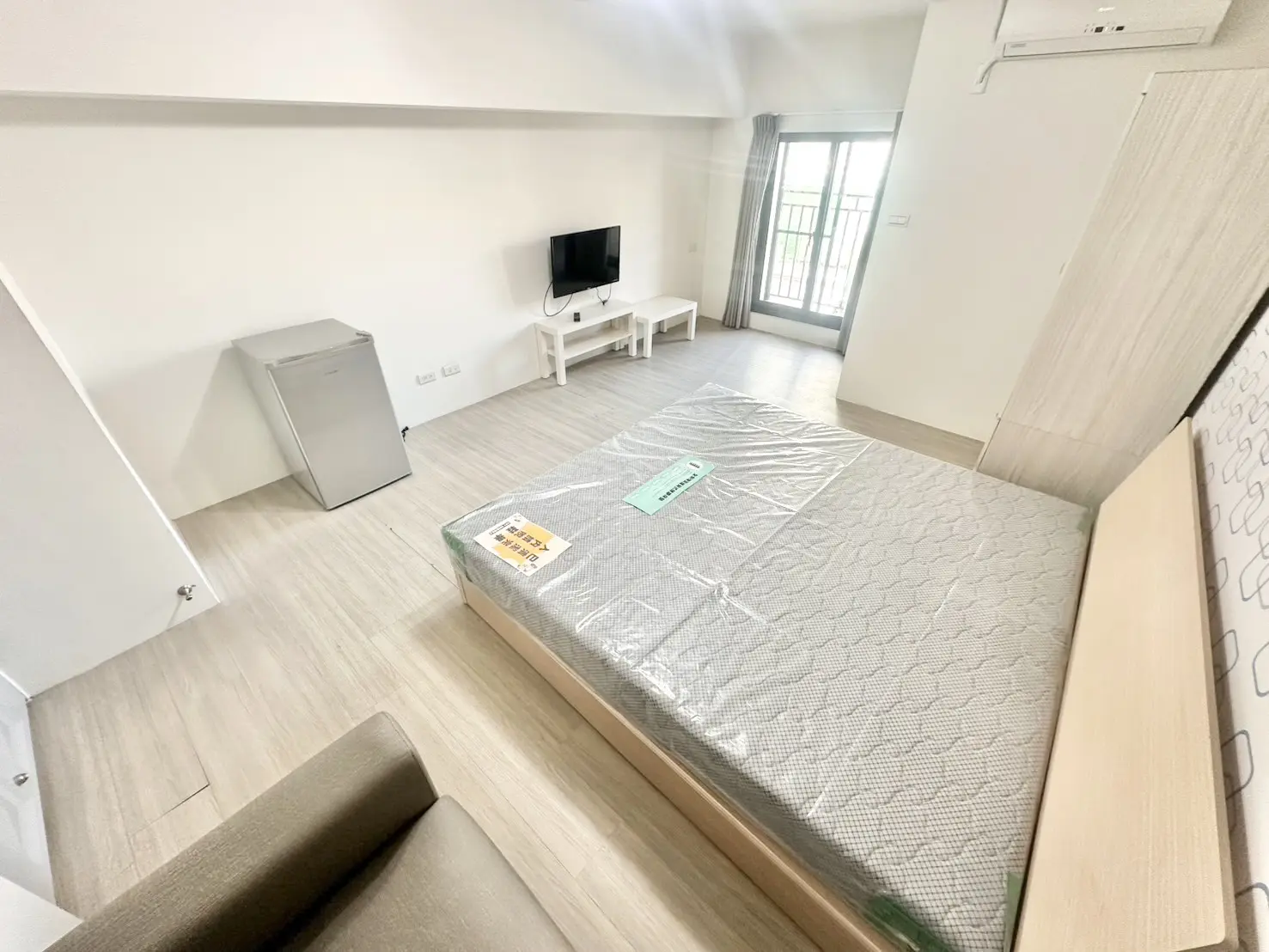 S 45793388 0