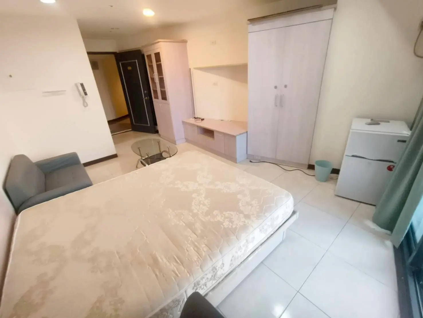 S 23969804 0