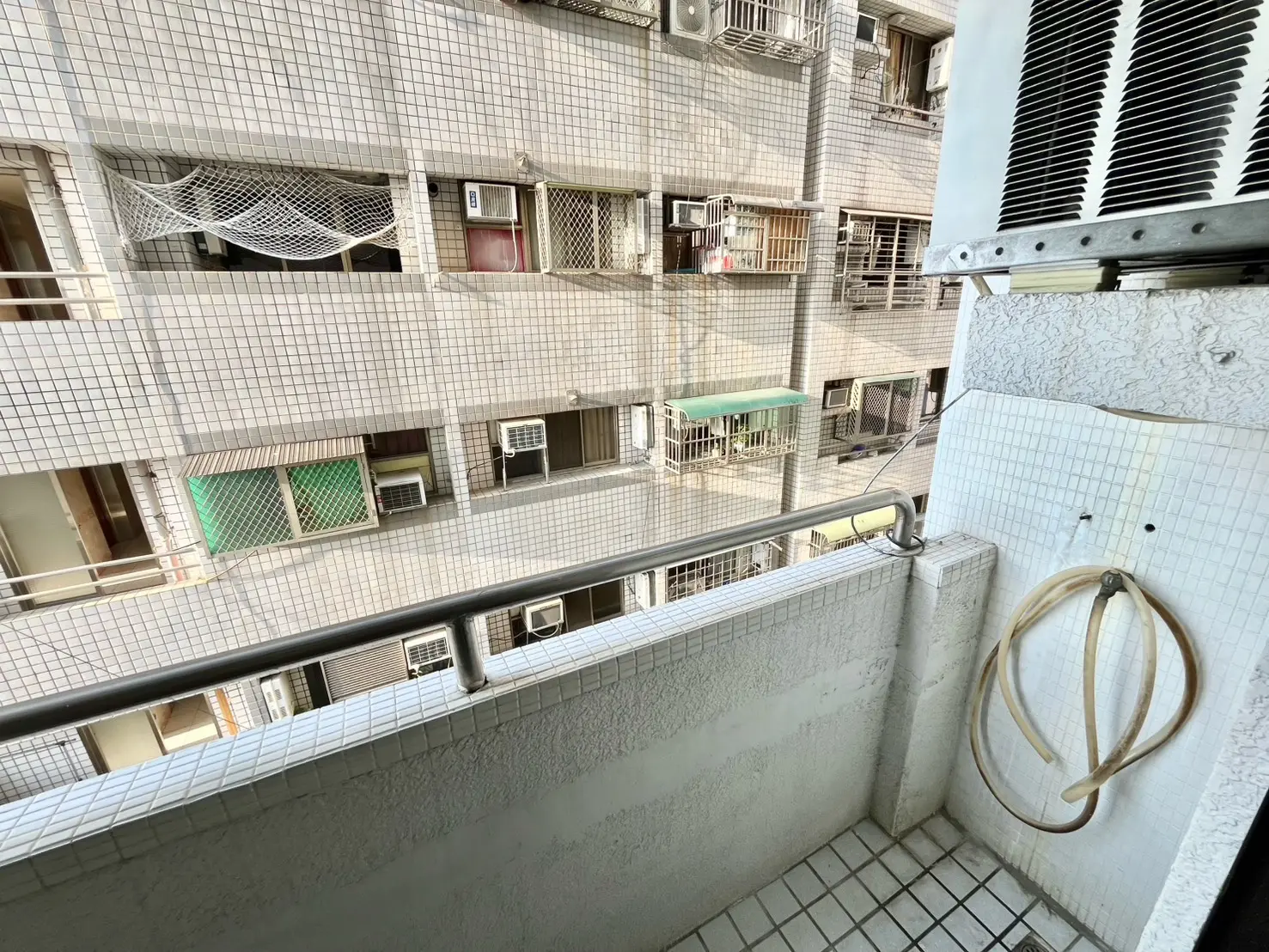S 30949398 0