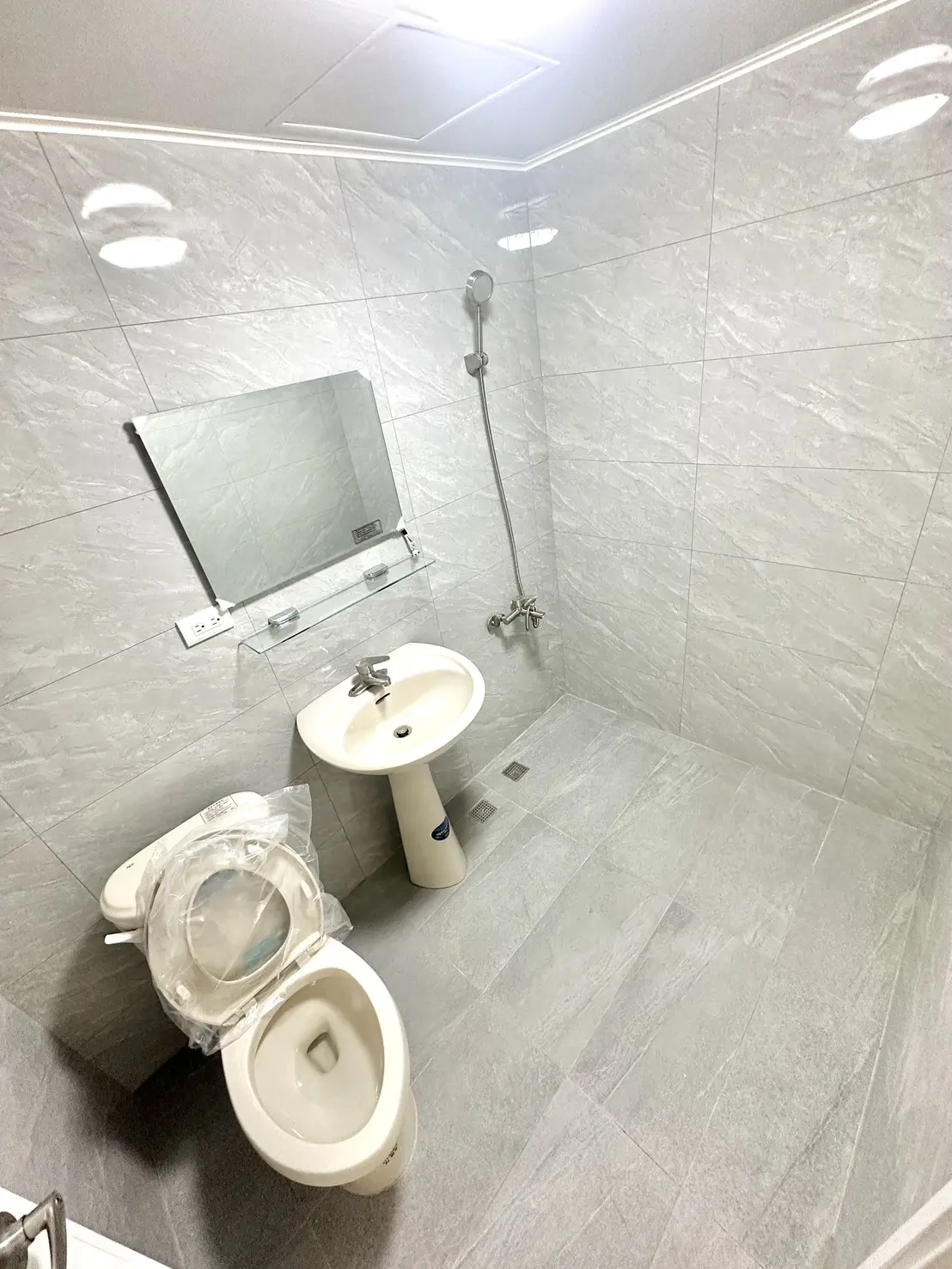 S 9158869 0