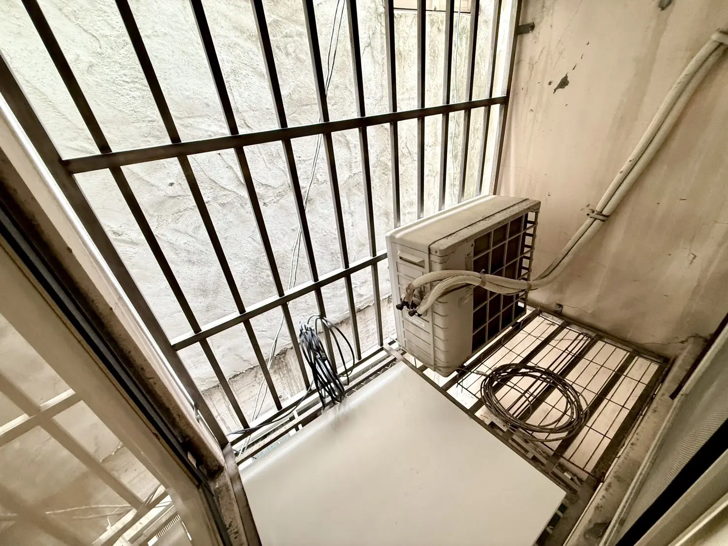 S 10567729 0