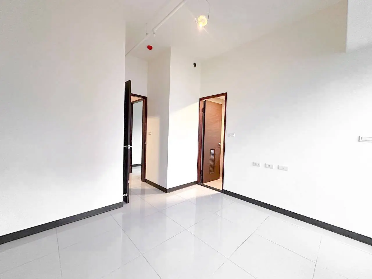 S 14729276 0