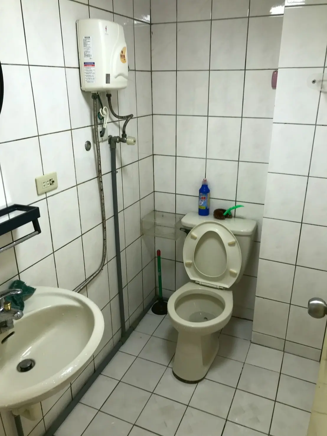 S 17236086 0
