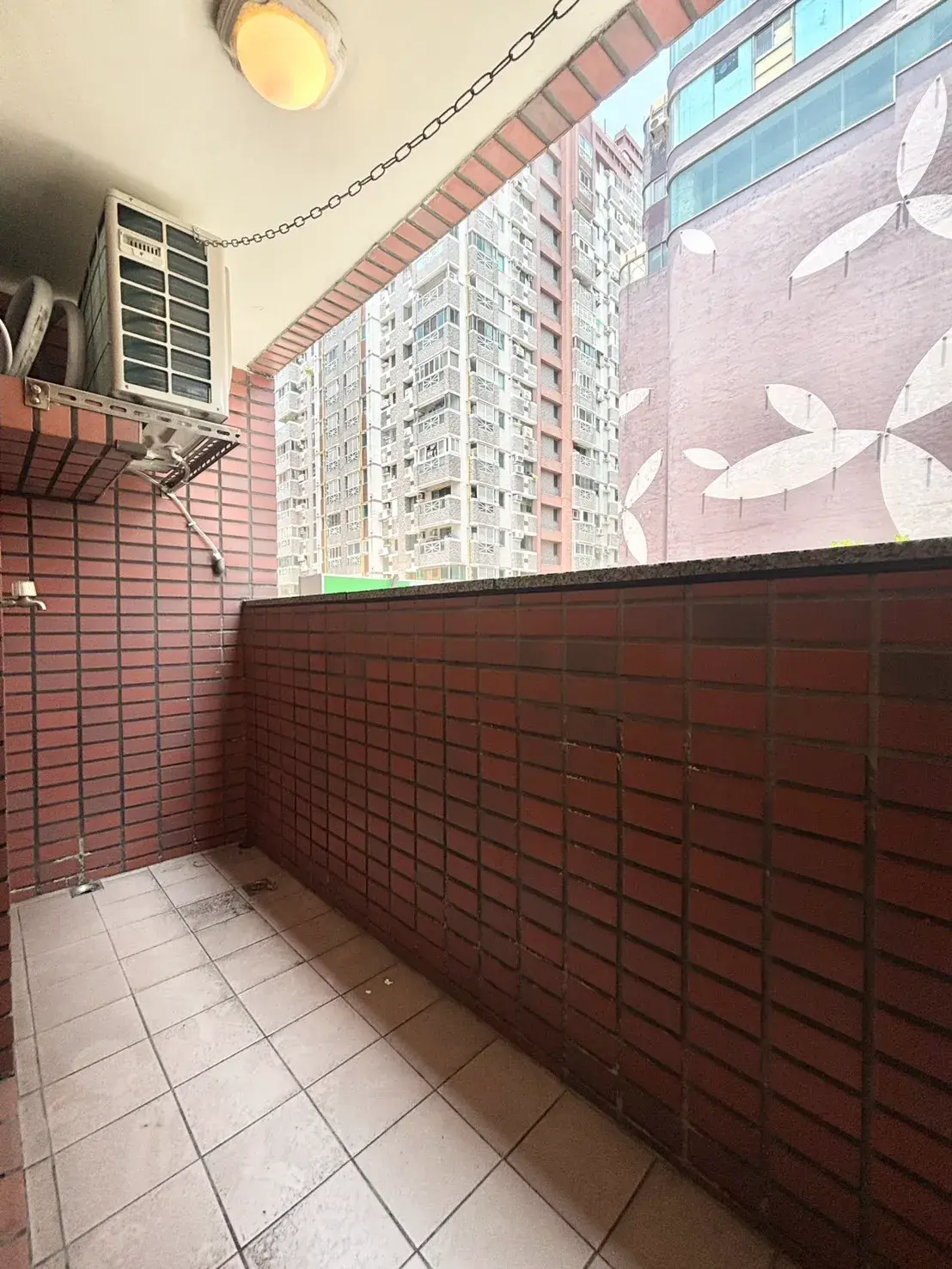 S 19587158 0
