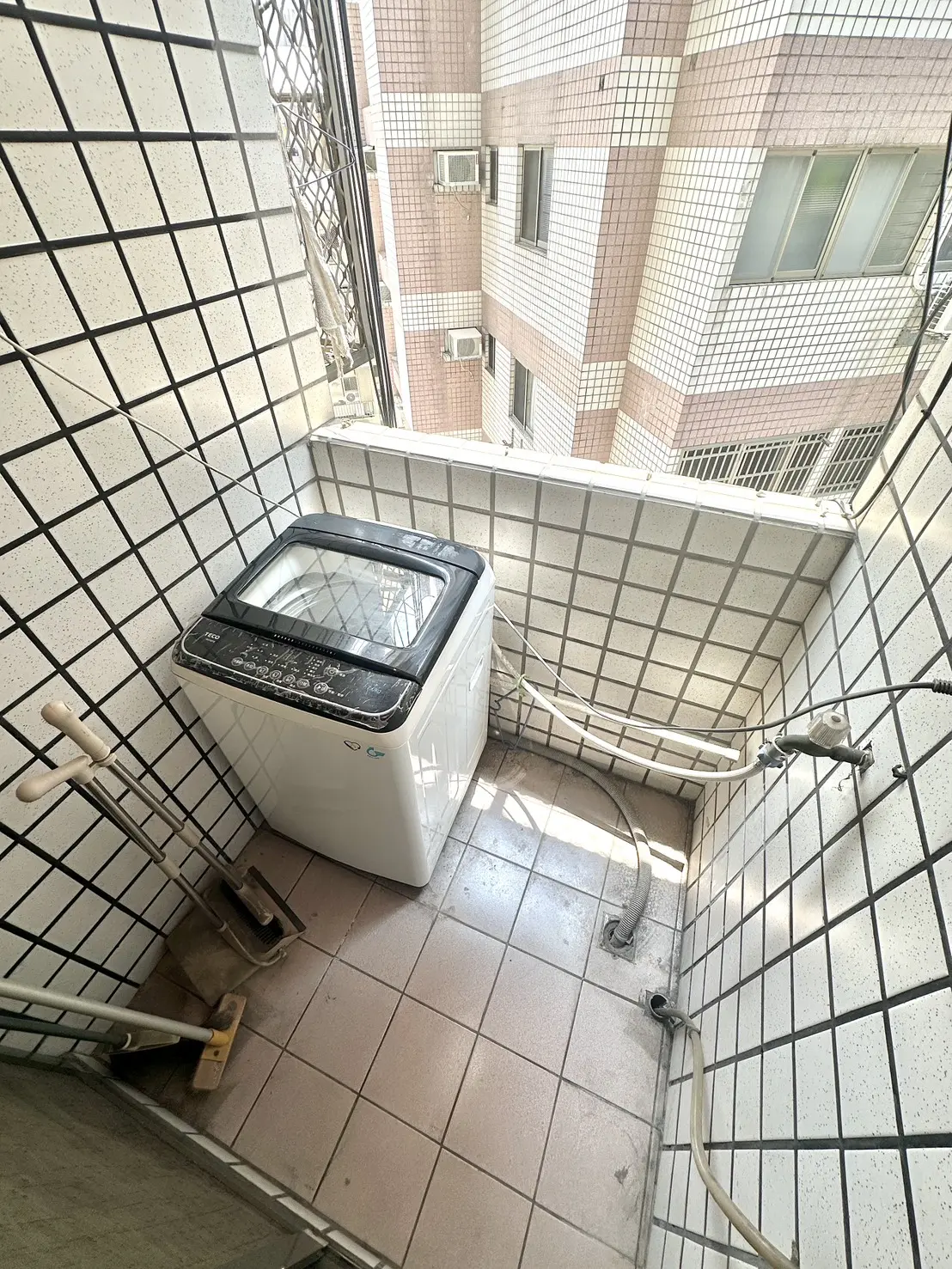 S 10485810 0