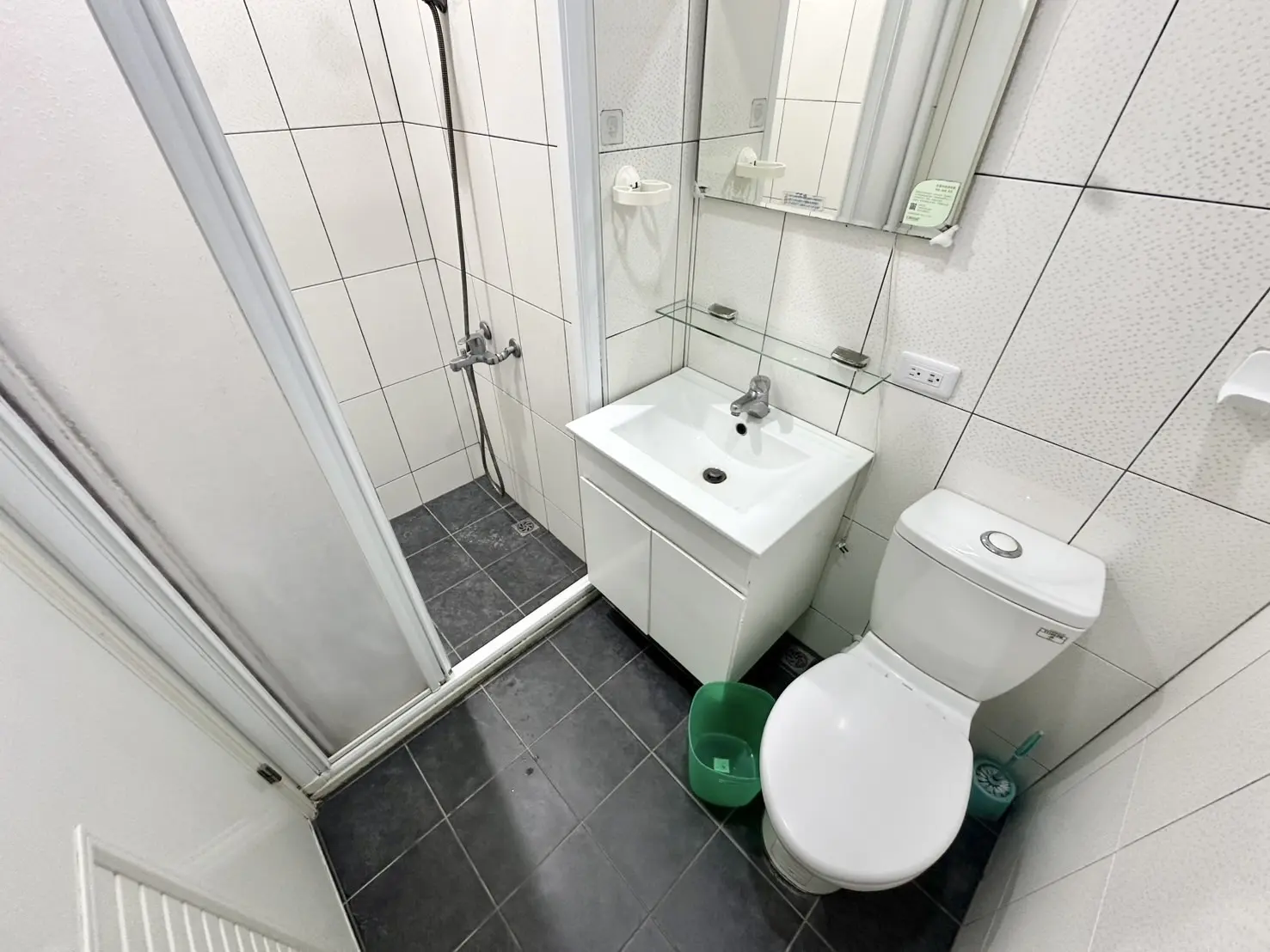 S 218669227 0