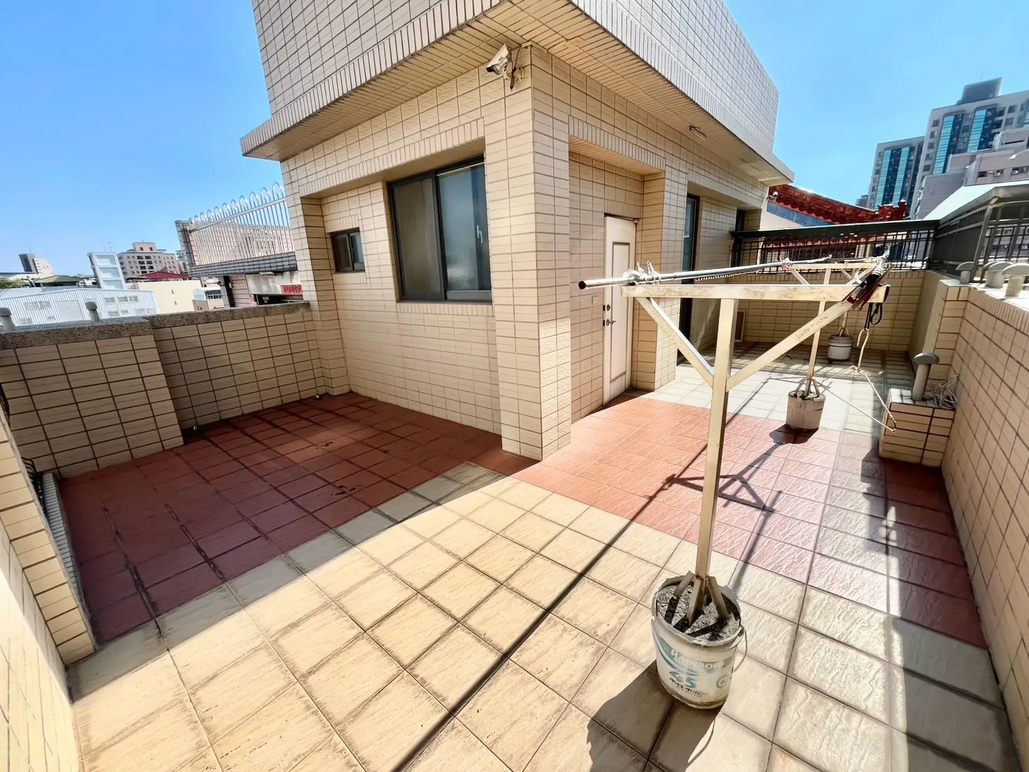 S 568672271 0