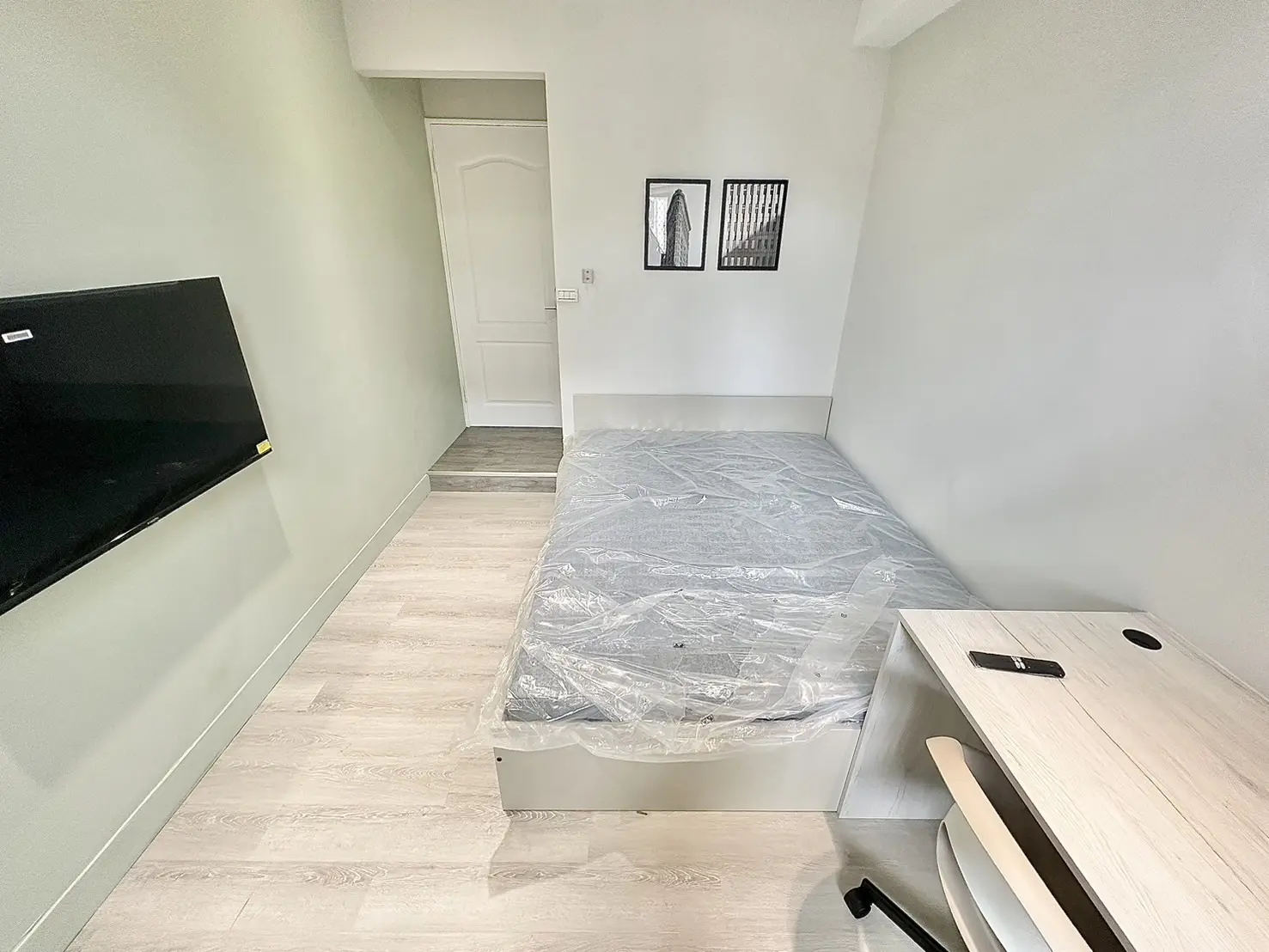 S 49004609 0