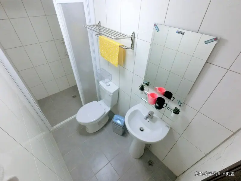 S 49611652 0