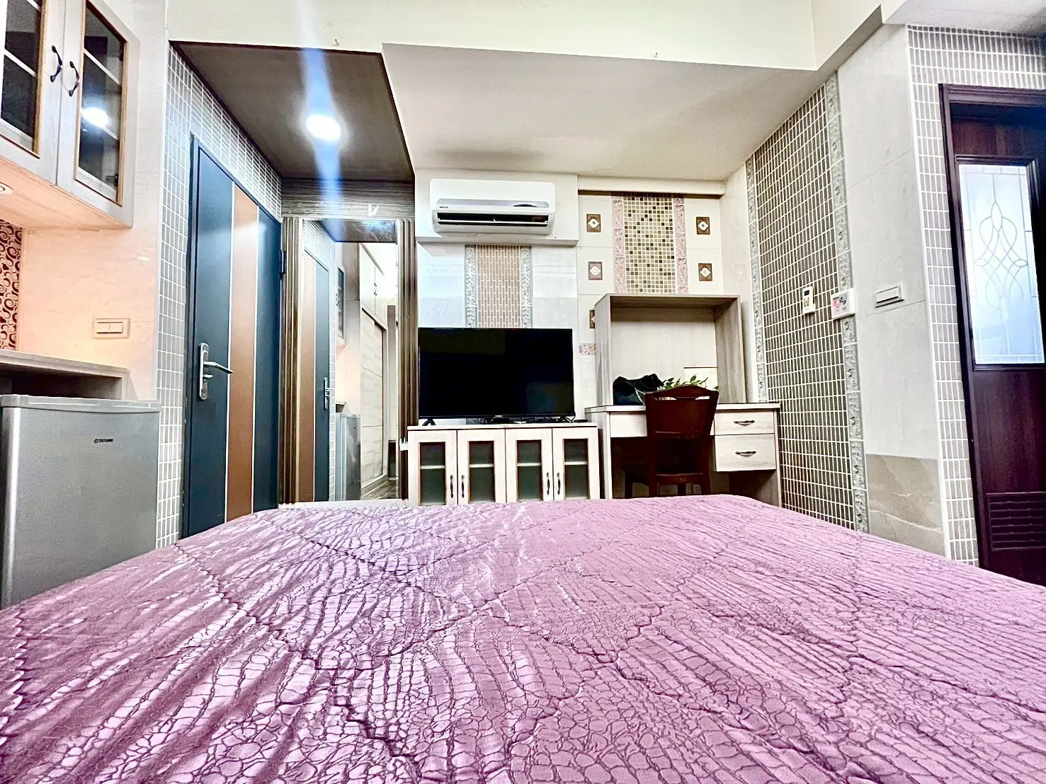 S 572358751 0