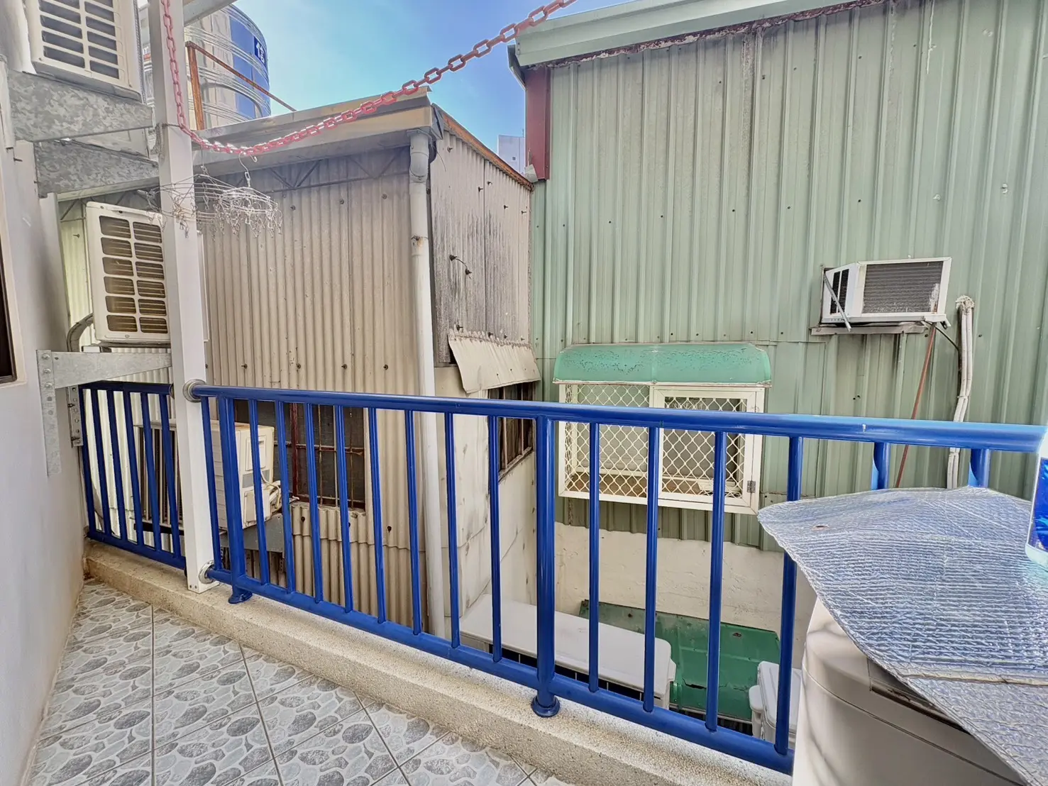S 60473408 0