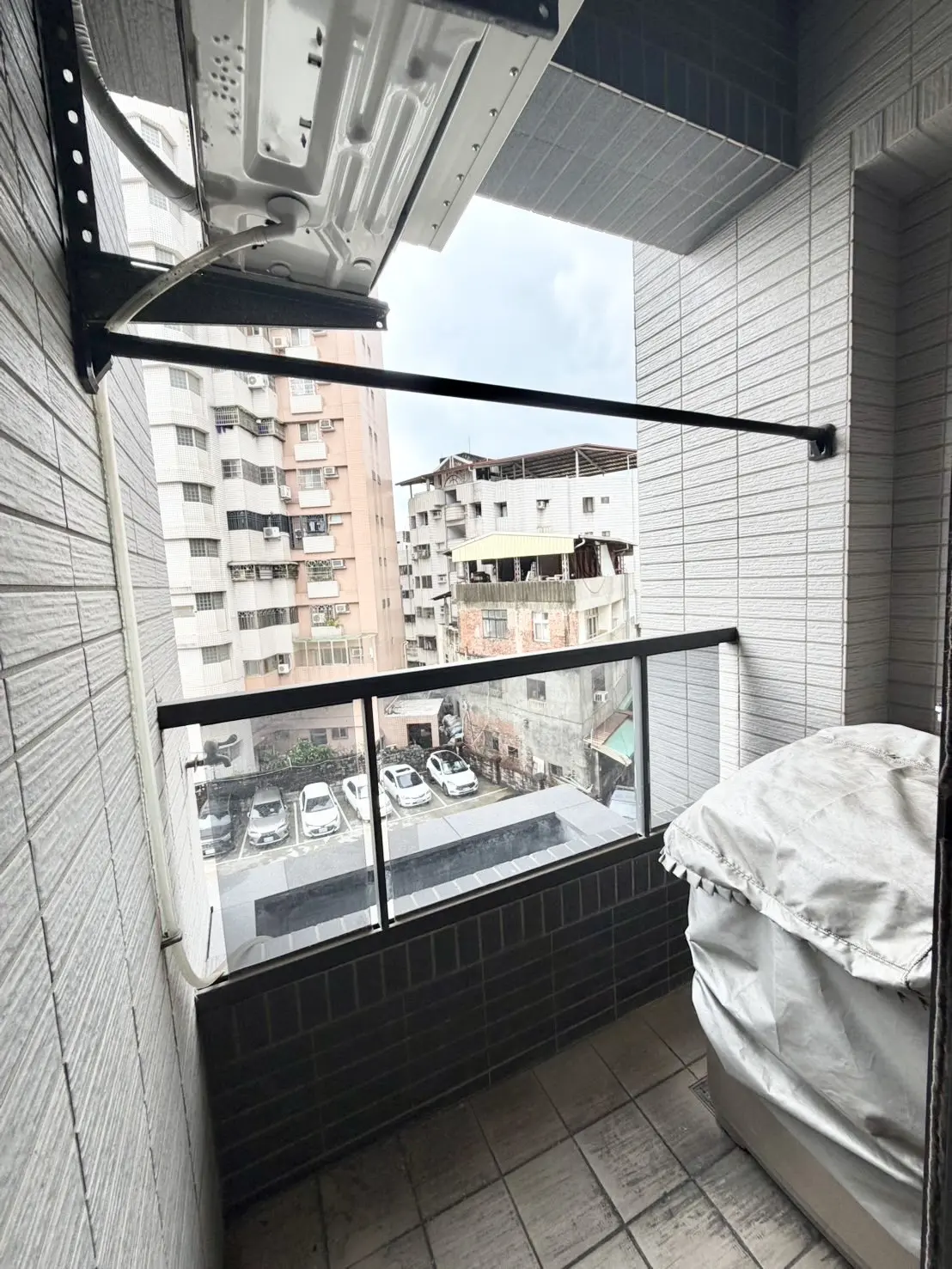 S 13885499 0