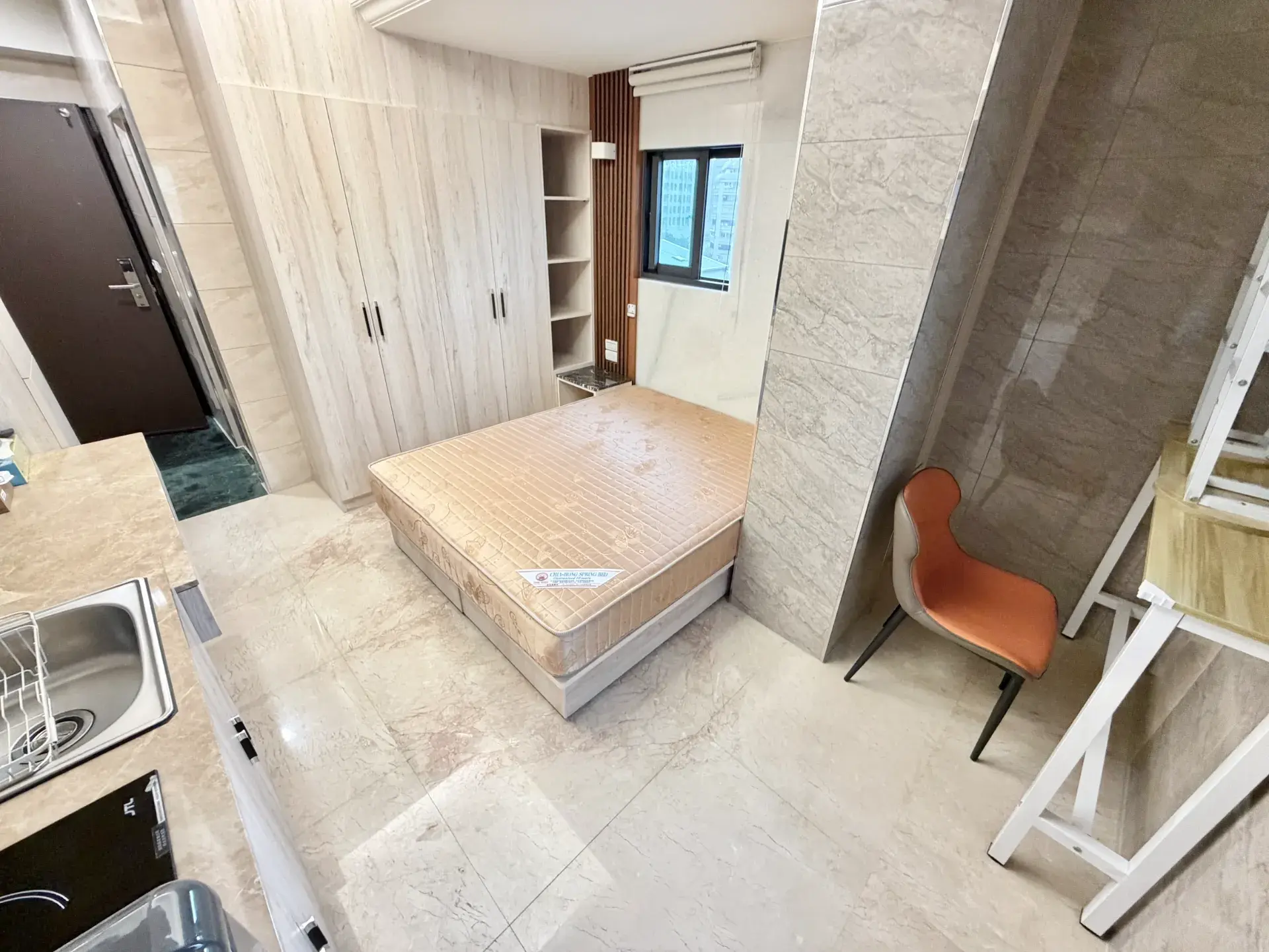 S 221176399 0