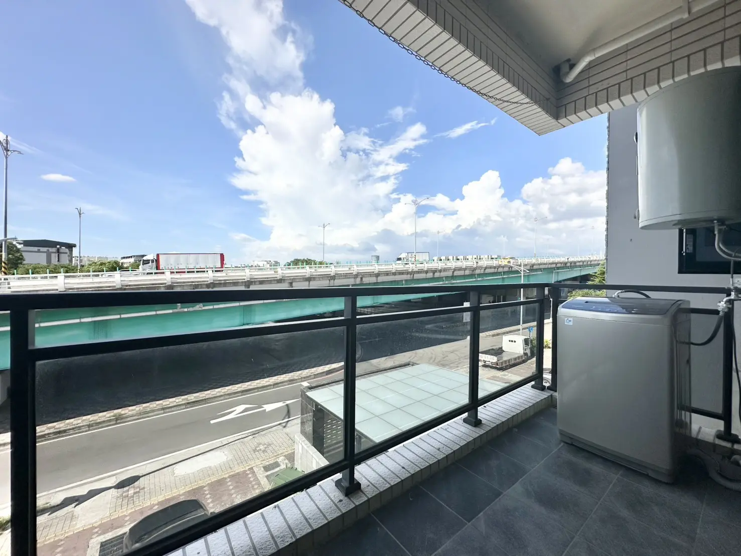 S 48021808 0