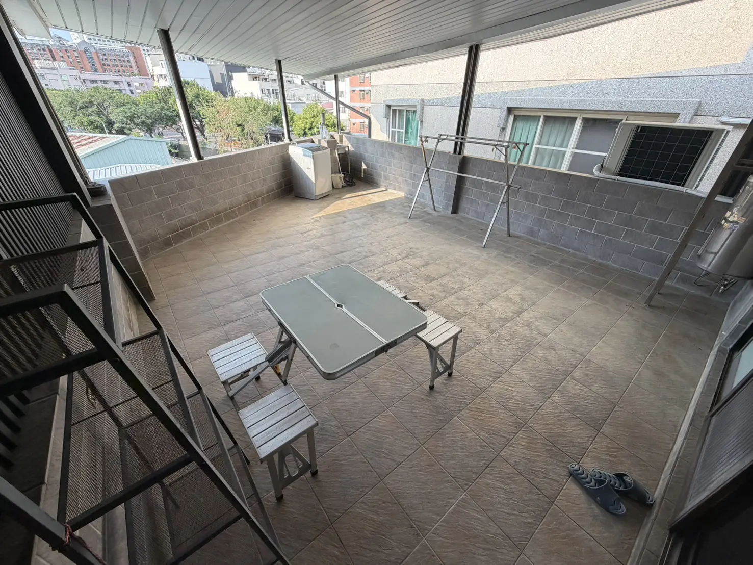 S 28958925 0