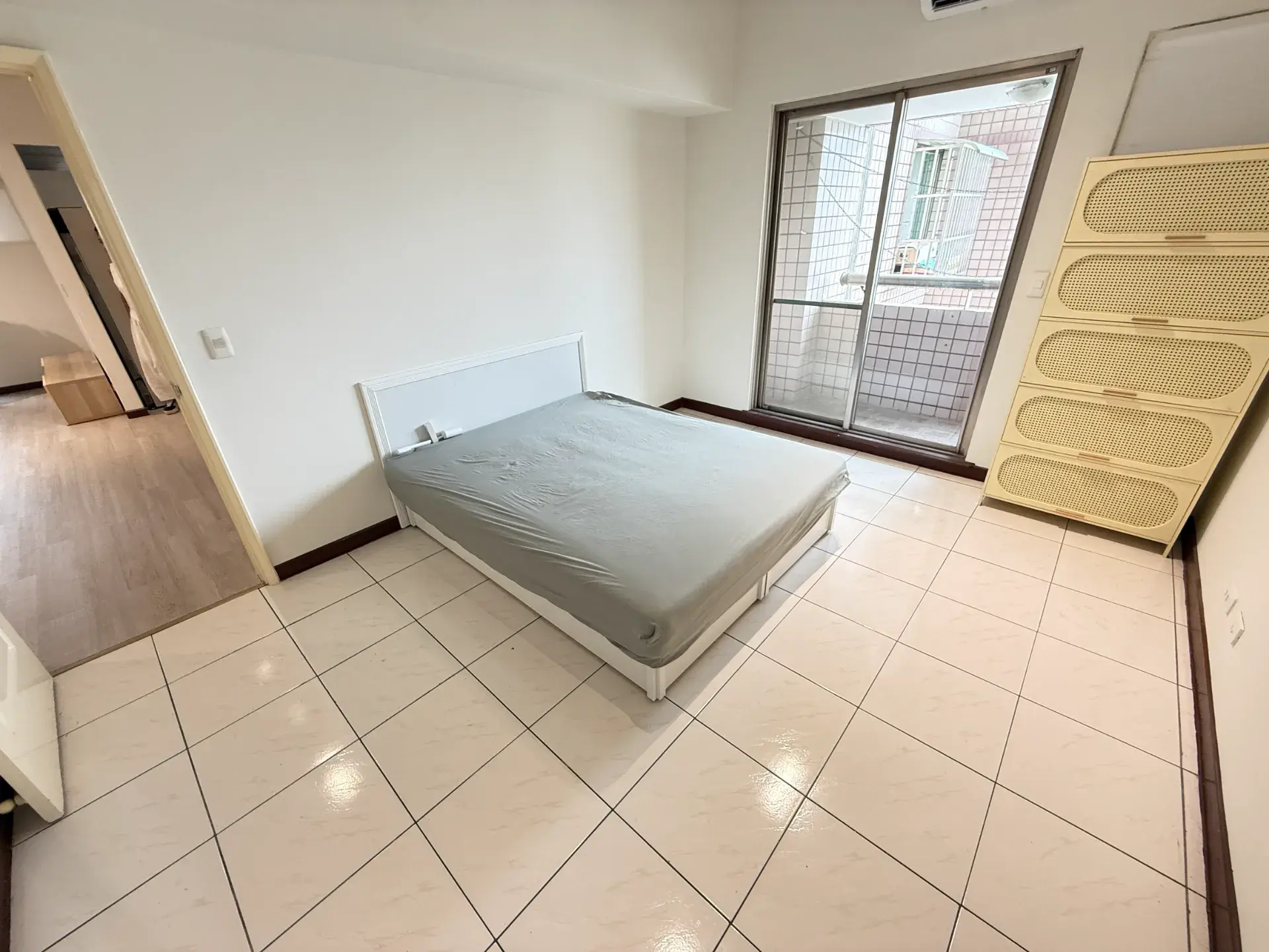 S 519503942 0