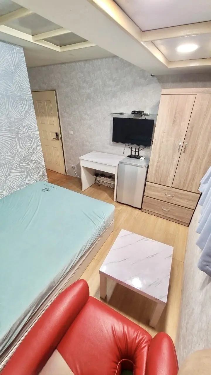 S 575209482 0