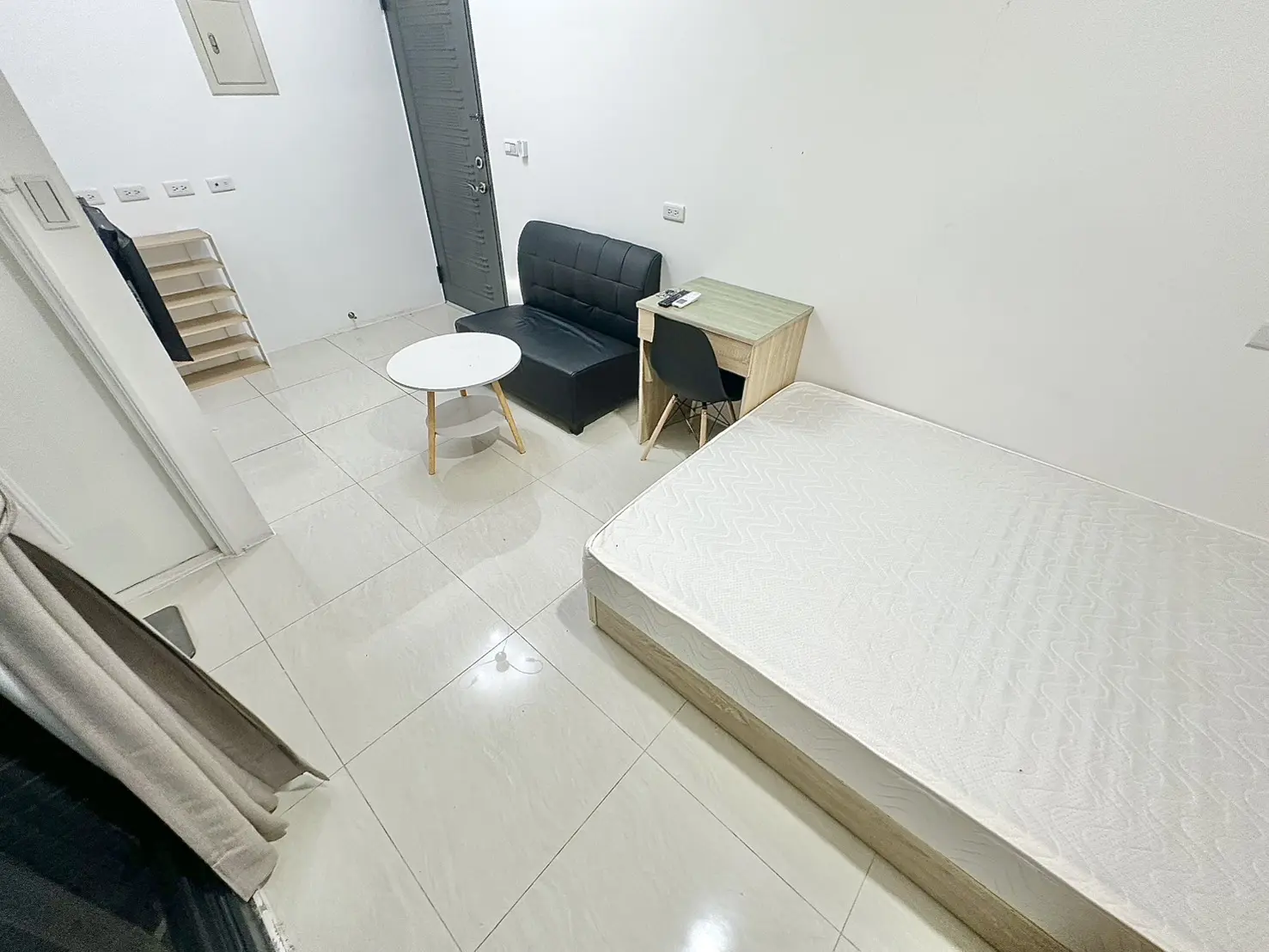 S 48538025 0