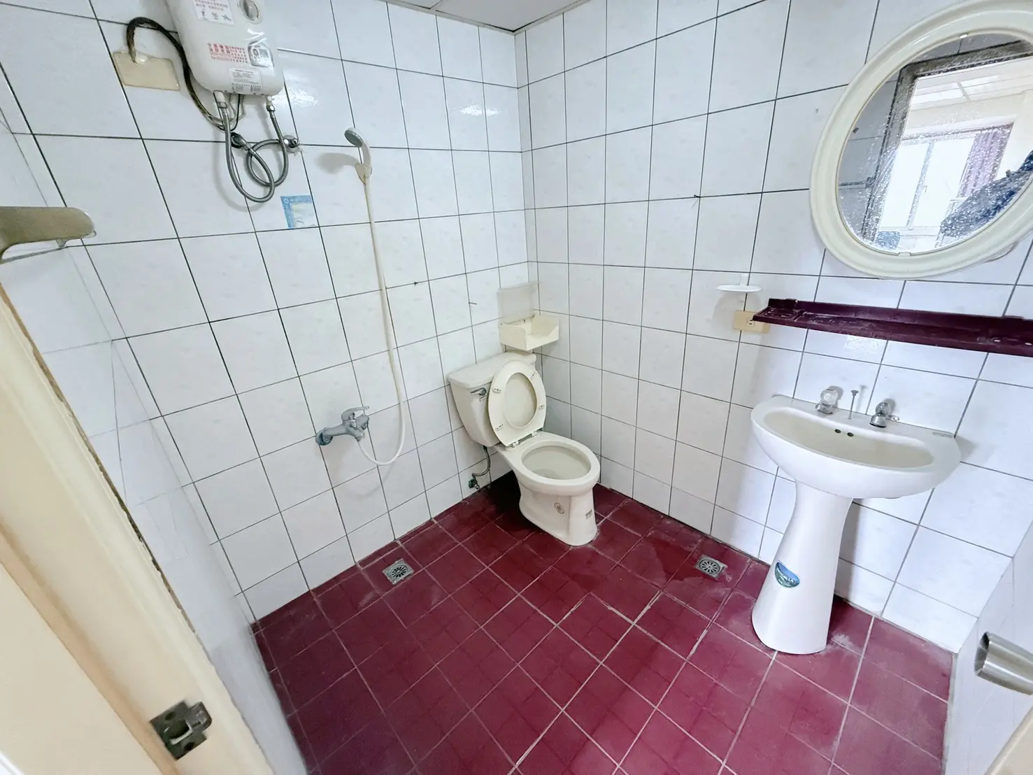 S 26386668 0