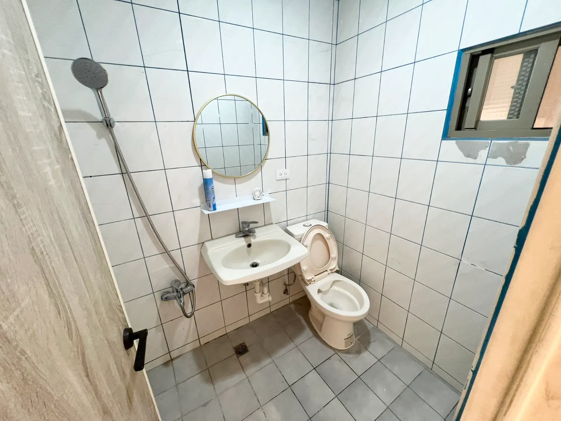 S 94855221 0