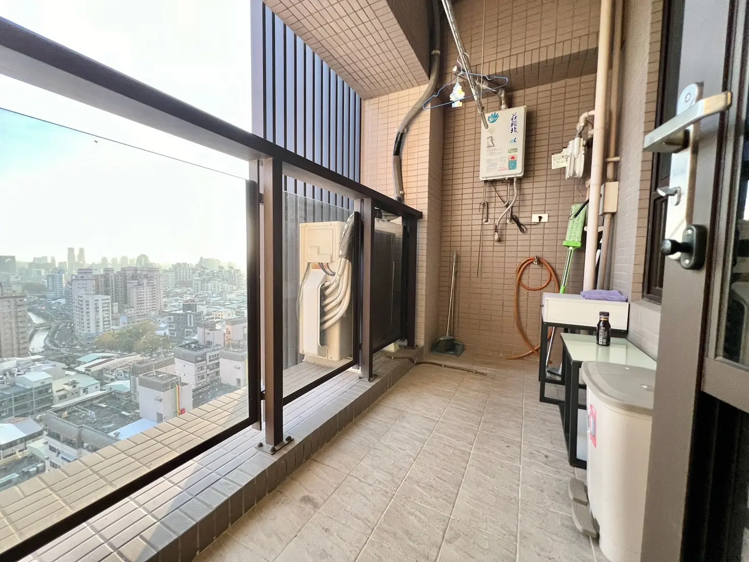 S 73506849 0