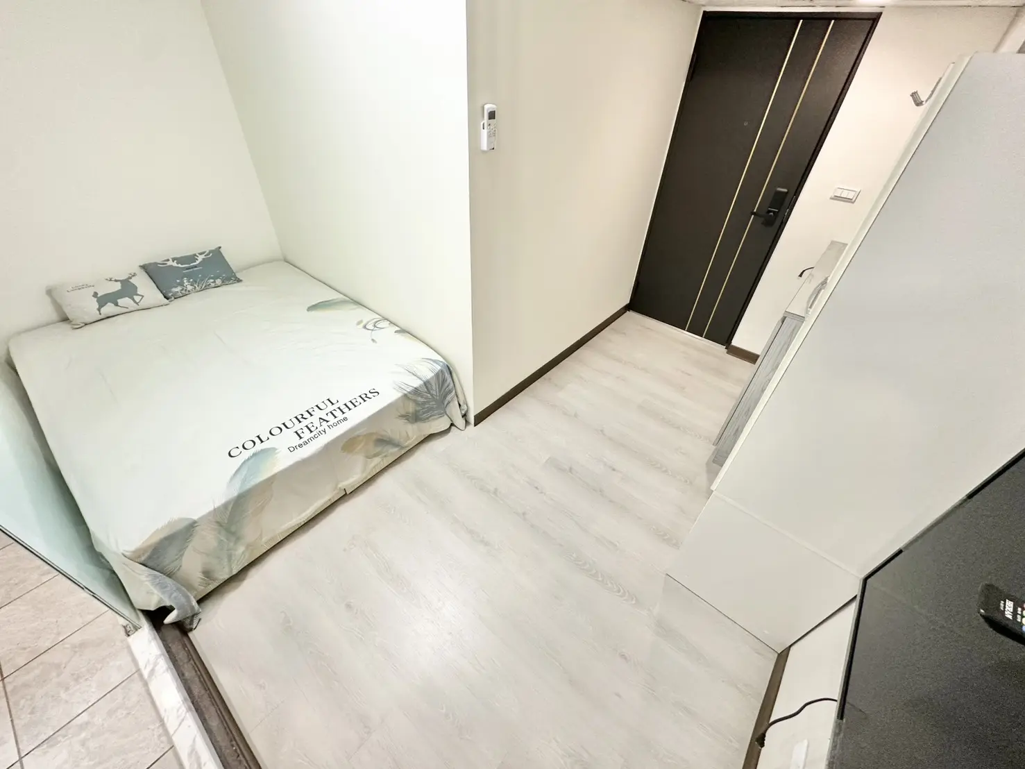 S 48710192 0