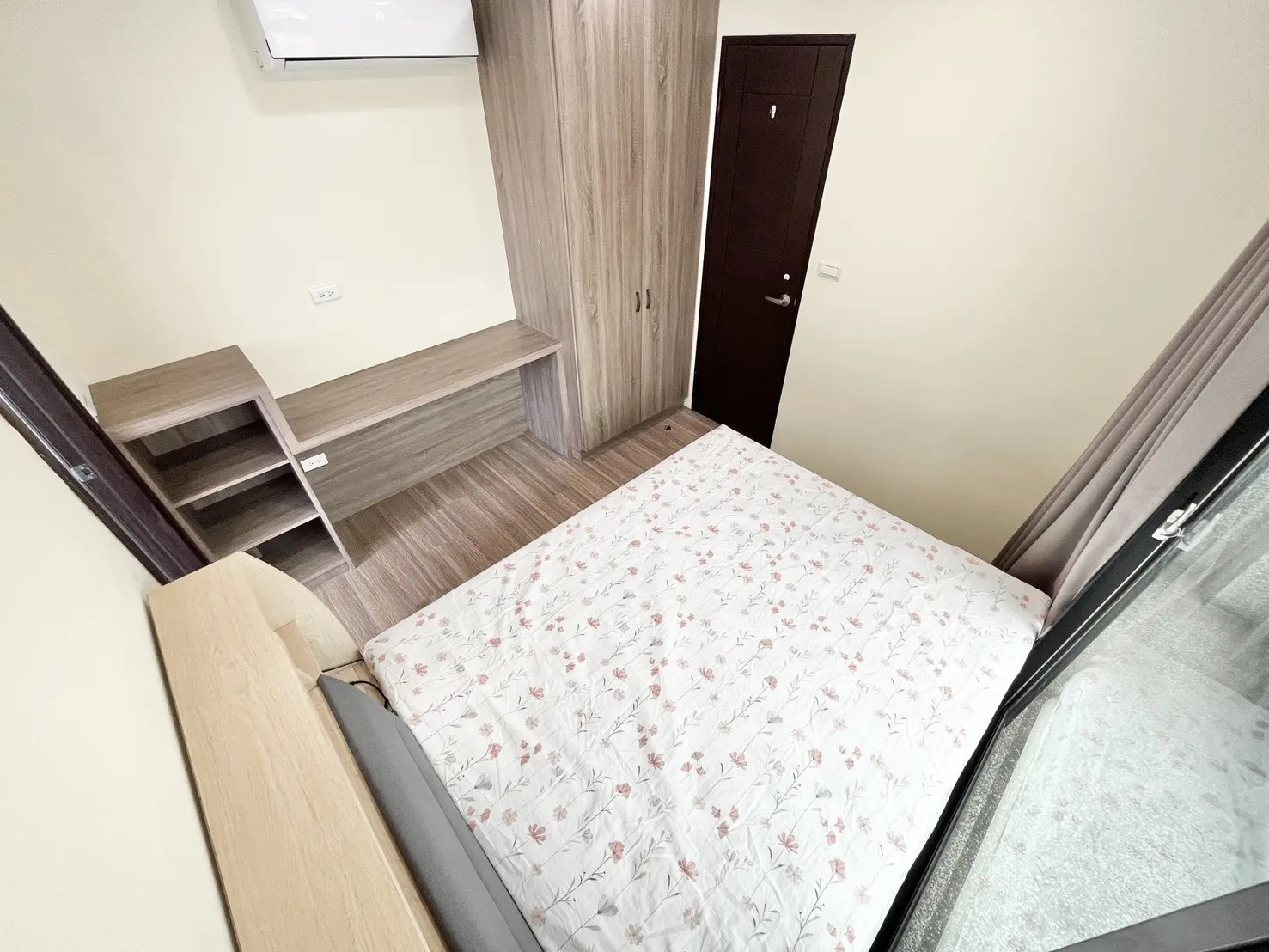 S 48850305 0
