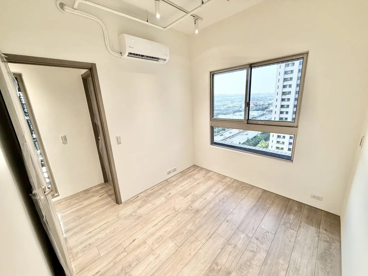 S 109347158 0