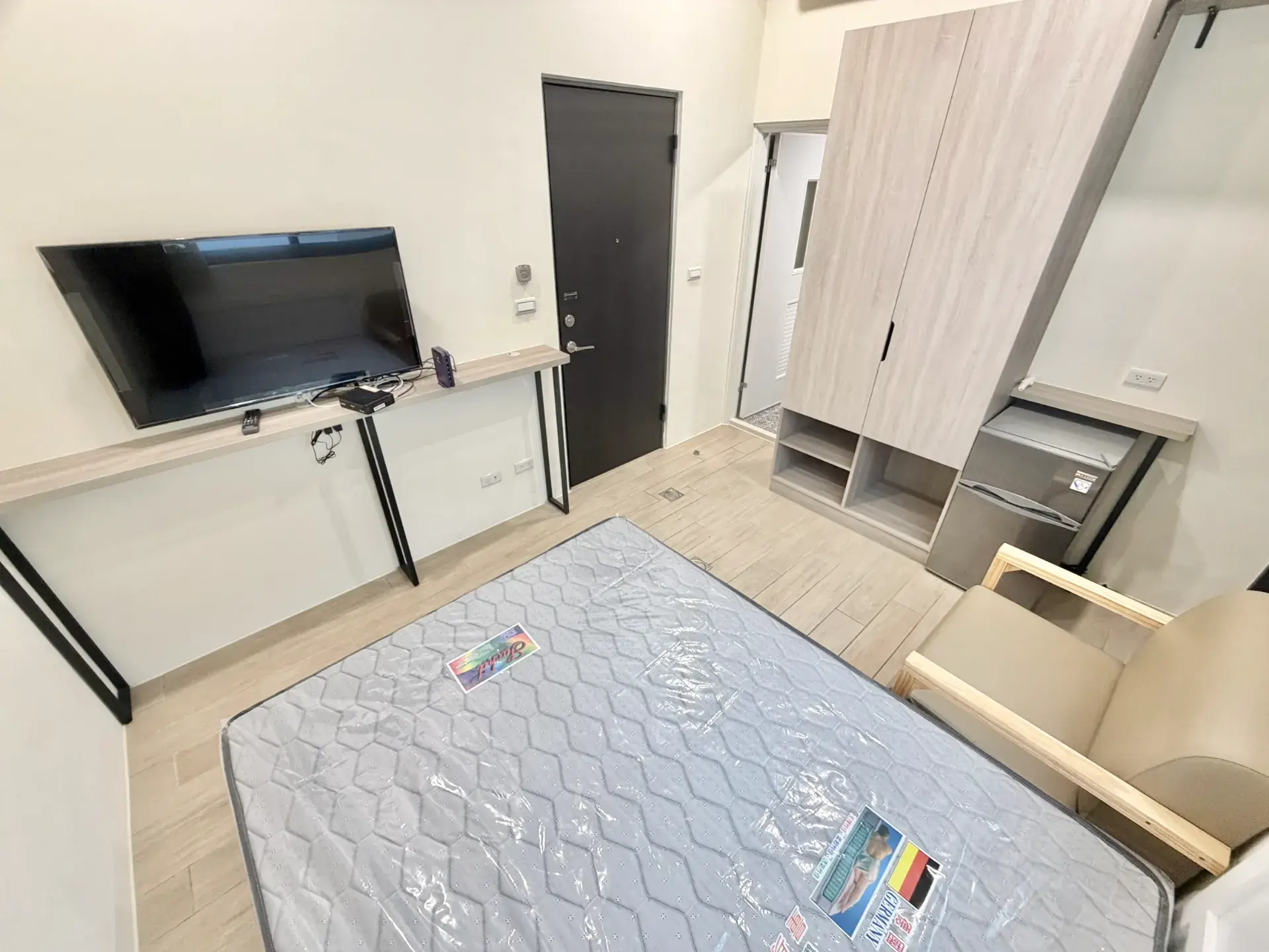S 223346700 0