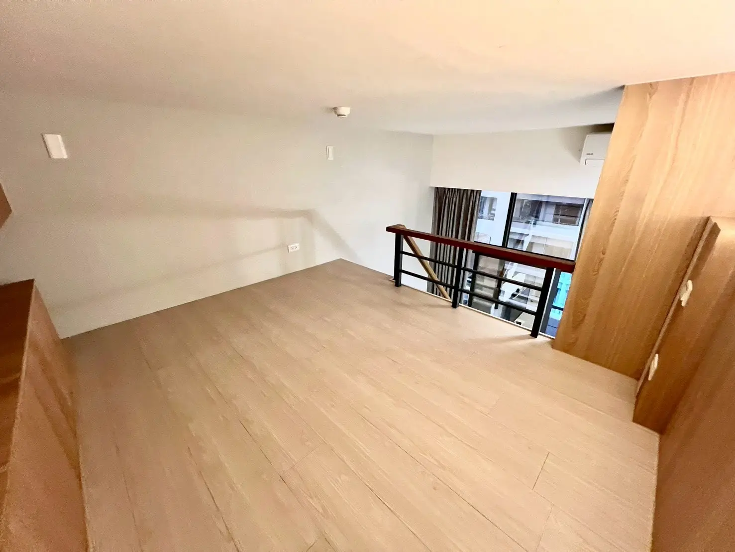 S 599007392 0
