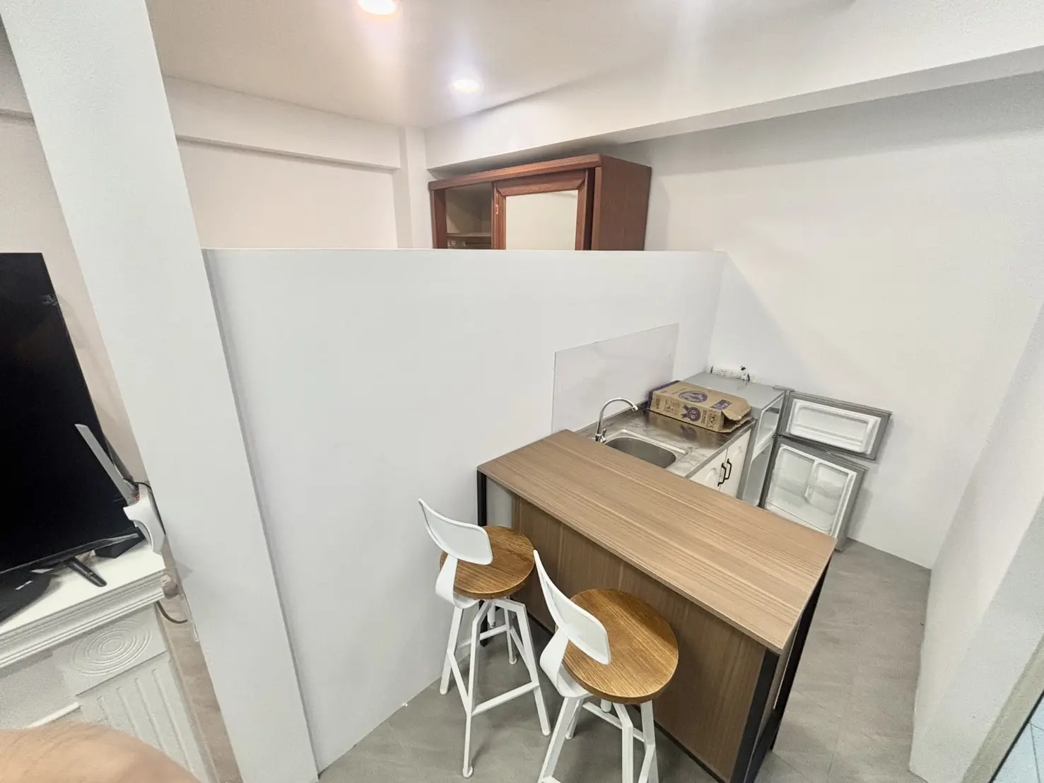 S 237551633 0