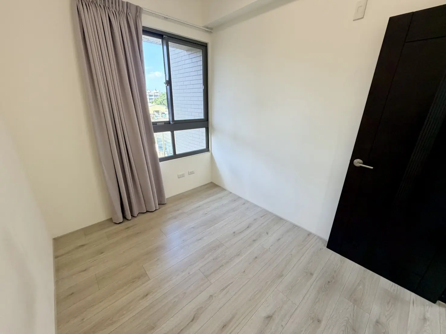S 12025898 0